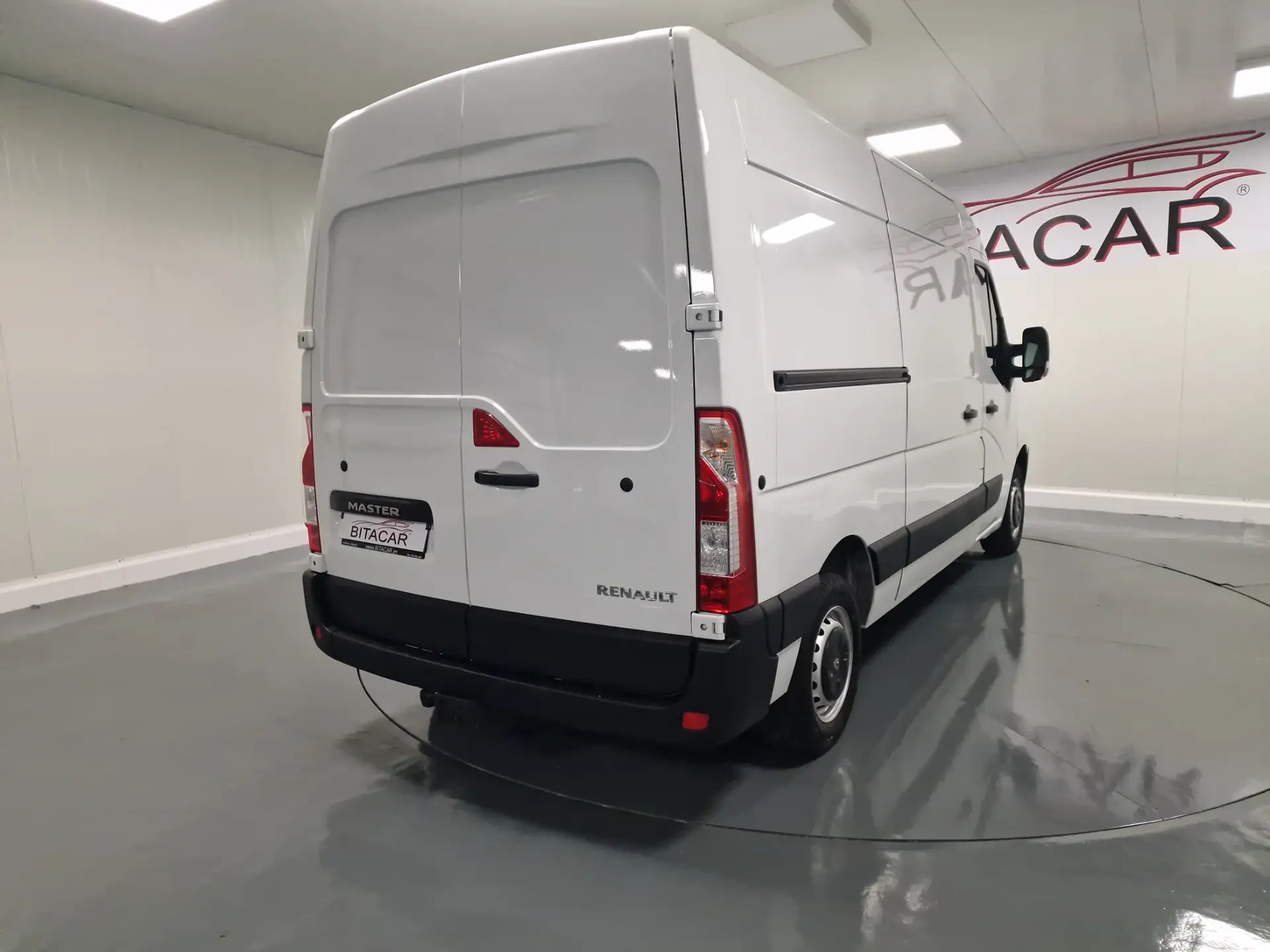 Renault Master 2.3 DCI L2H2 130CV IVA DEDUTIVEL 19
