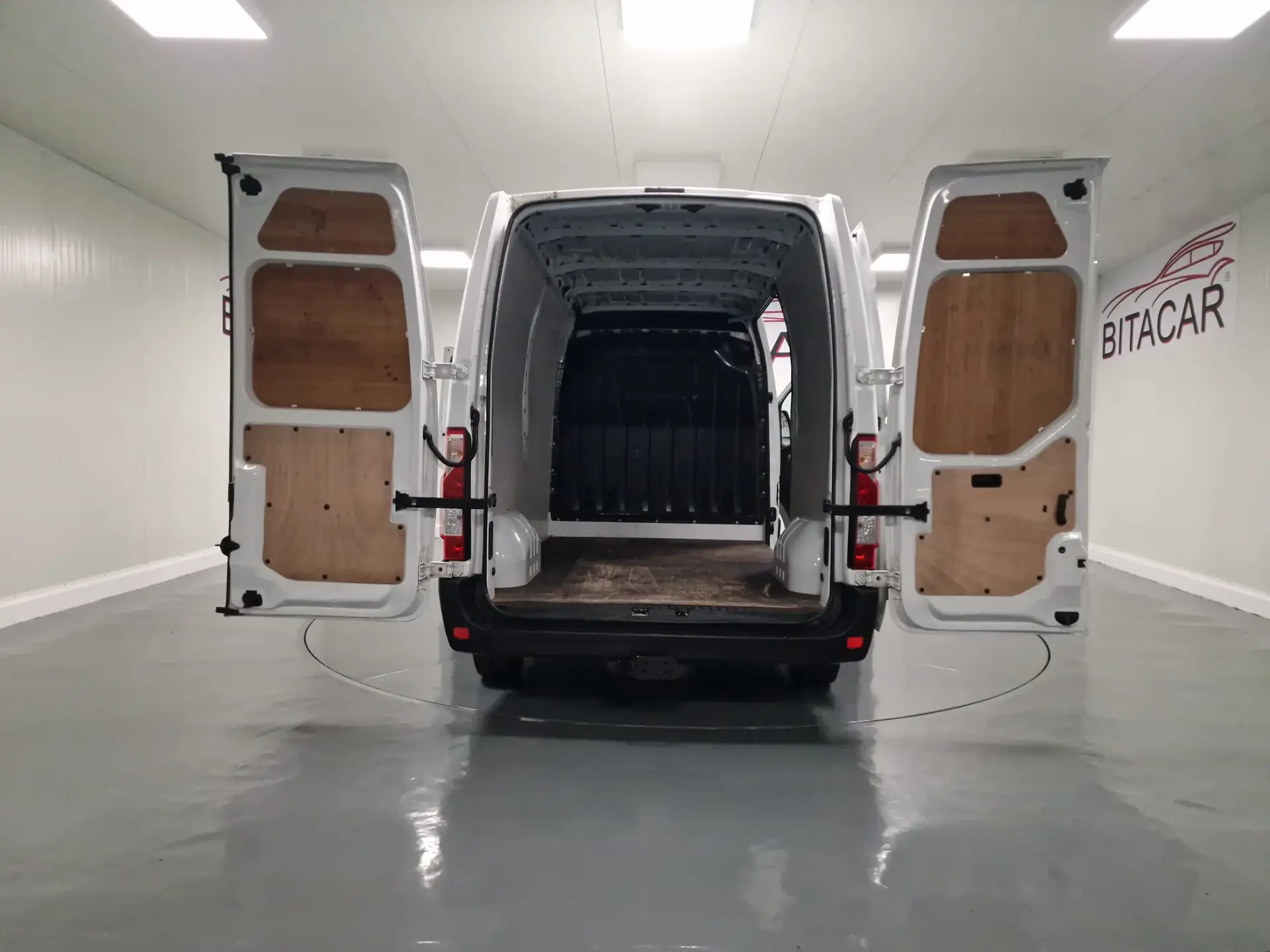 Renault Master 2.3 DCI L2H2 130CV IVA DEDUTIVEL 37