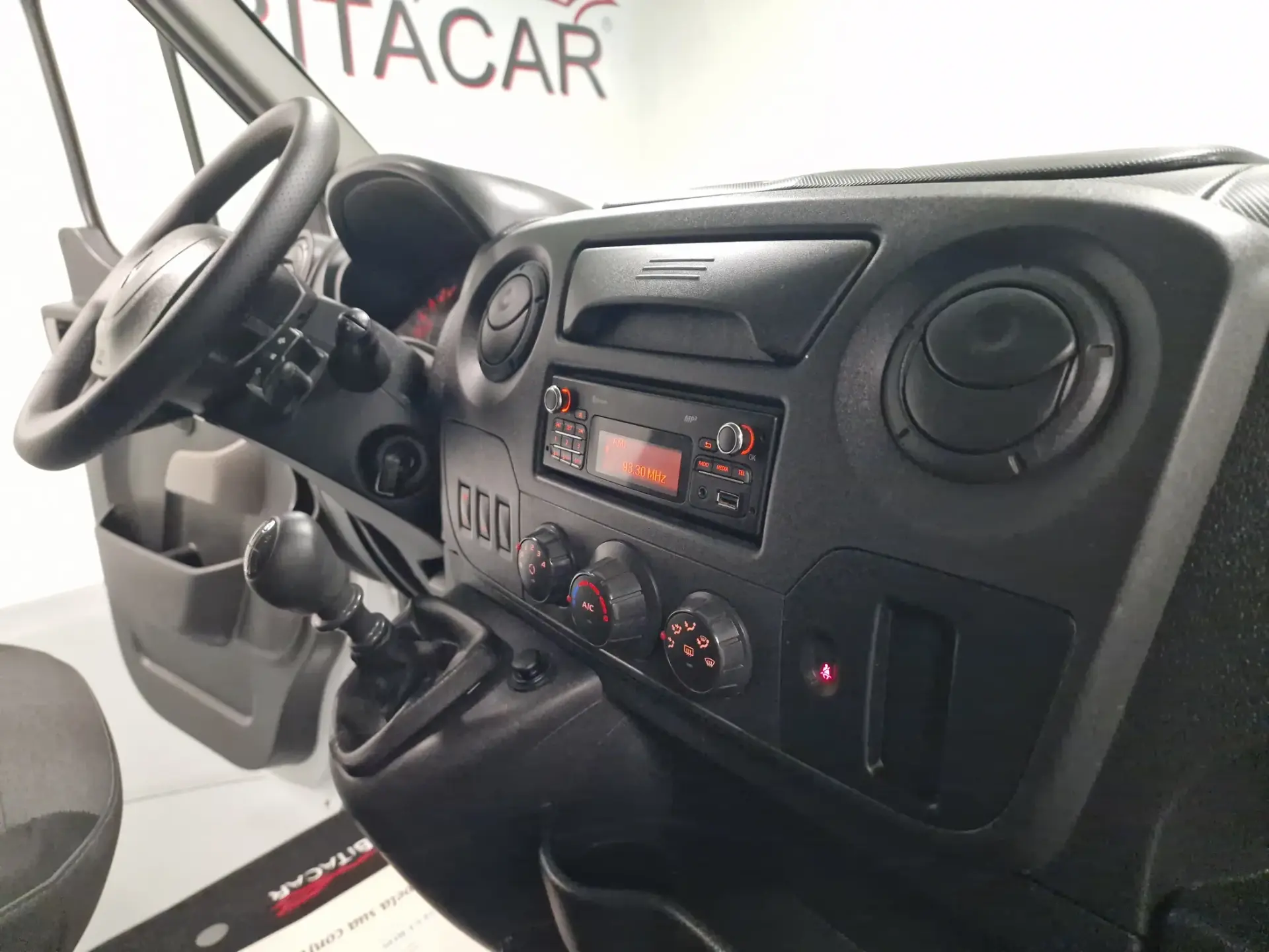 Renault Master 2.3 DCI L2H2 130CV IVA DEDUTIVEL 48