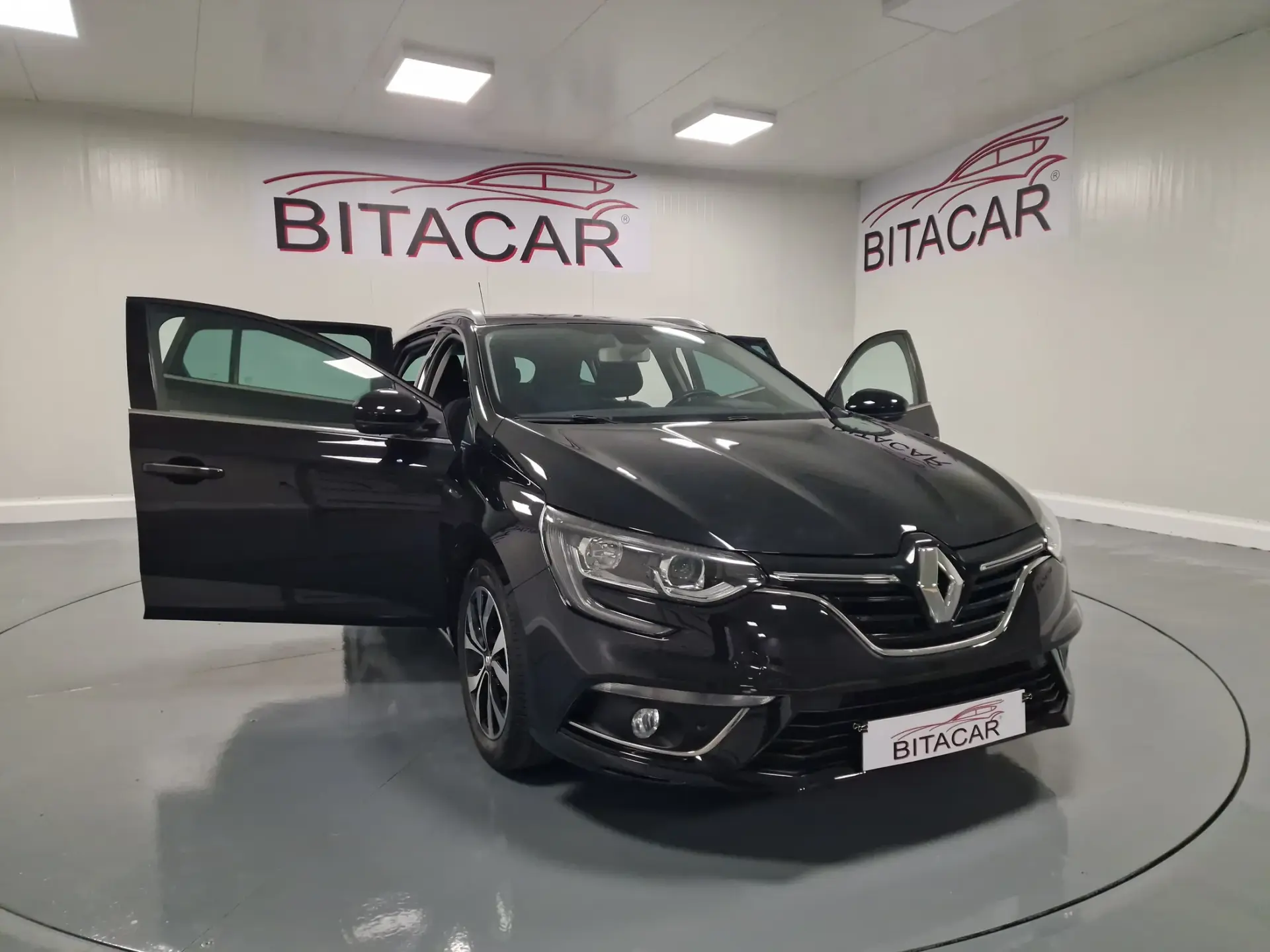 Renault Mégane Sport Tourer 1.5 dCi Limited 9