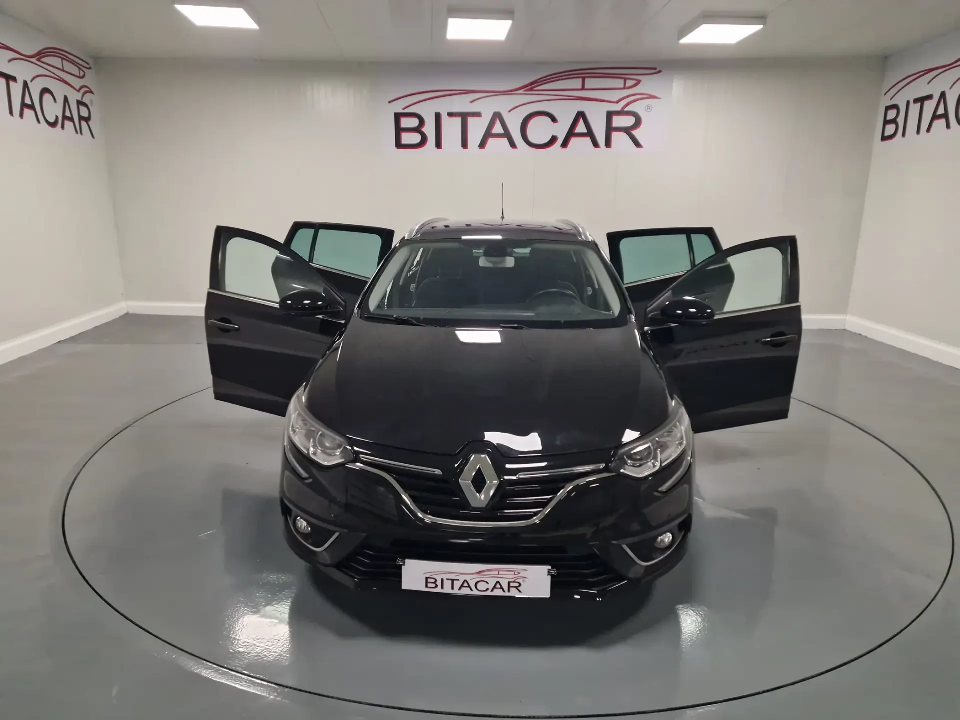 Renault Mégane Sport Tourer 1.5 dCi Limited 11