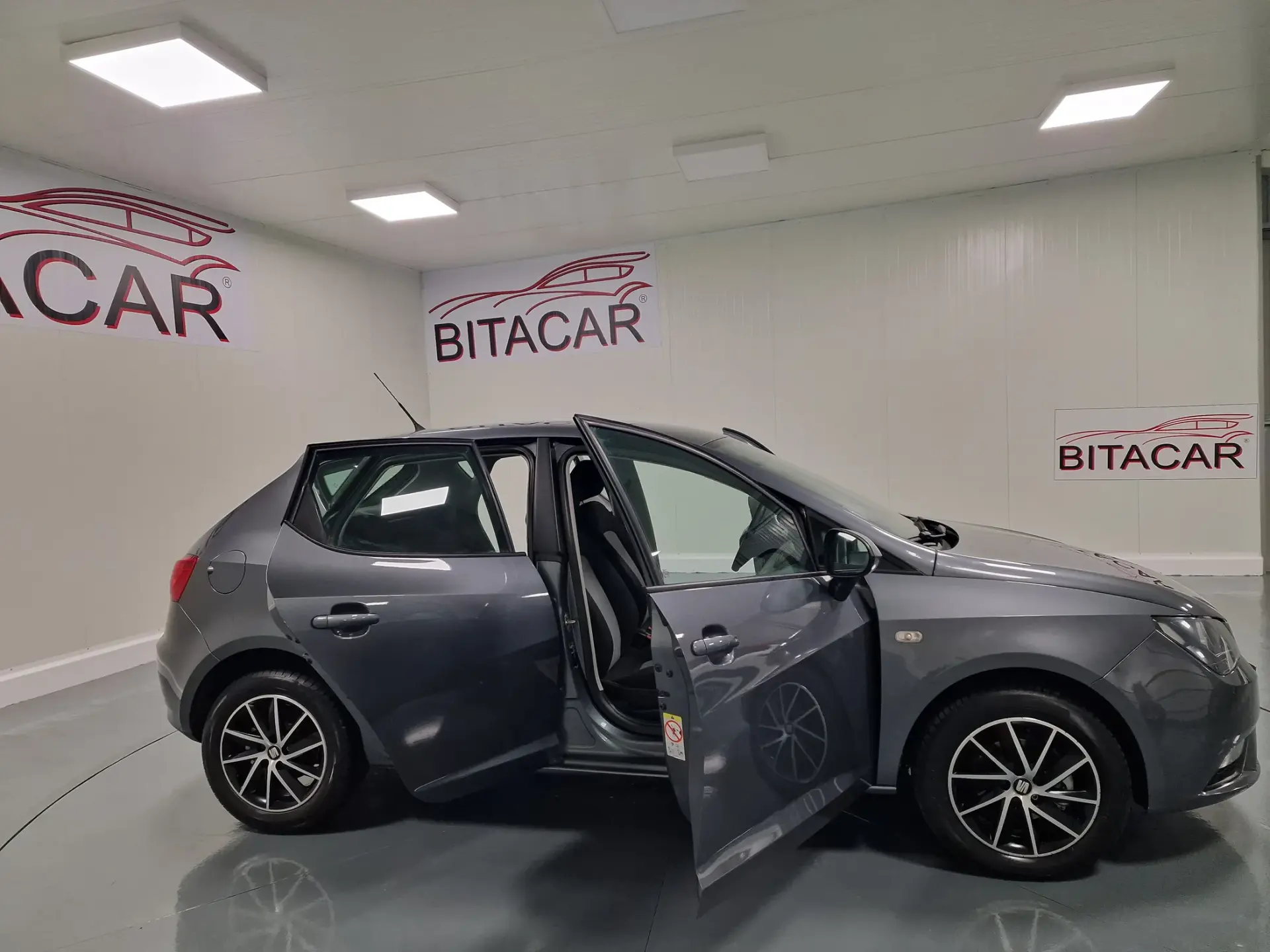 SEAT Ibiza 1.4 TDi Reference 9