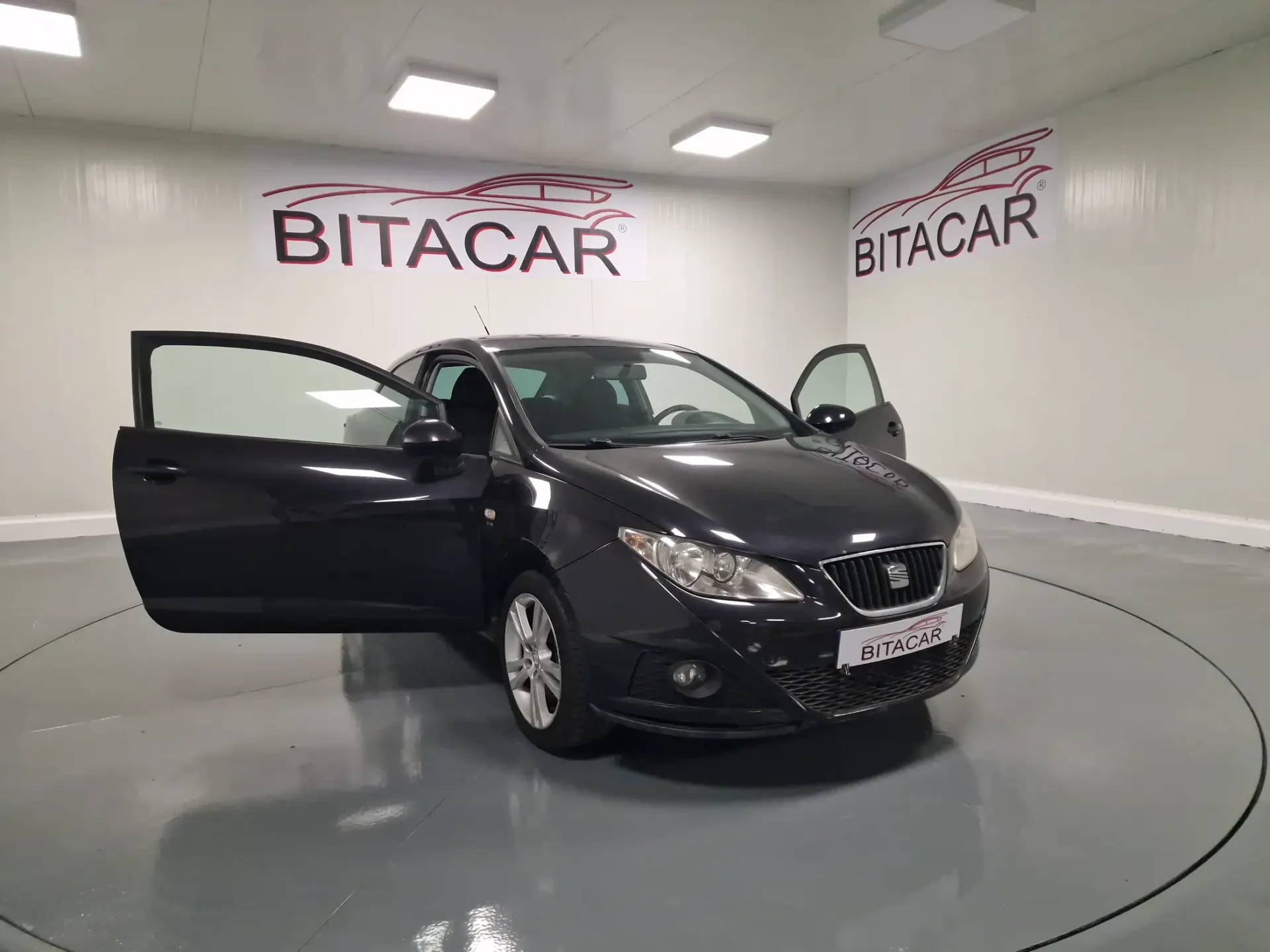 SEAT Ibiza 1.9 TDi Sport DPF 4