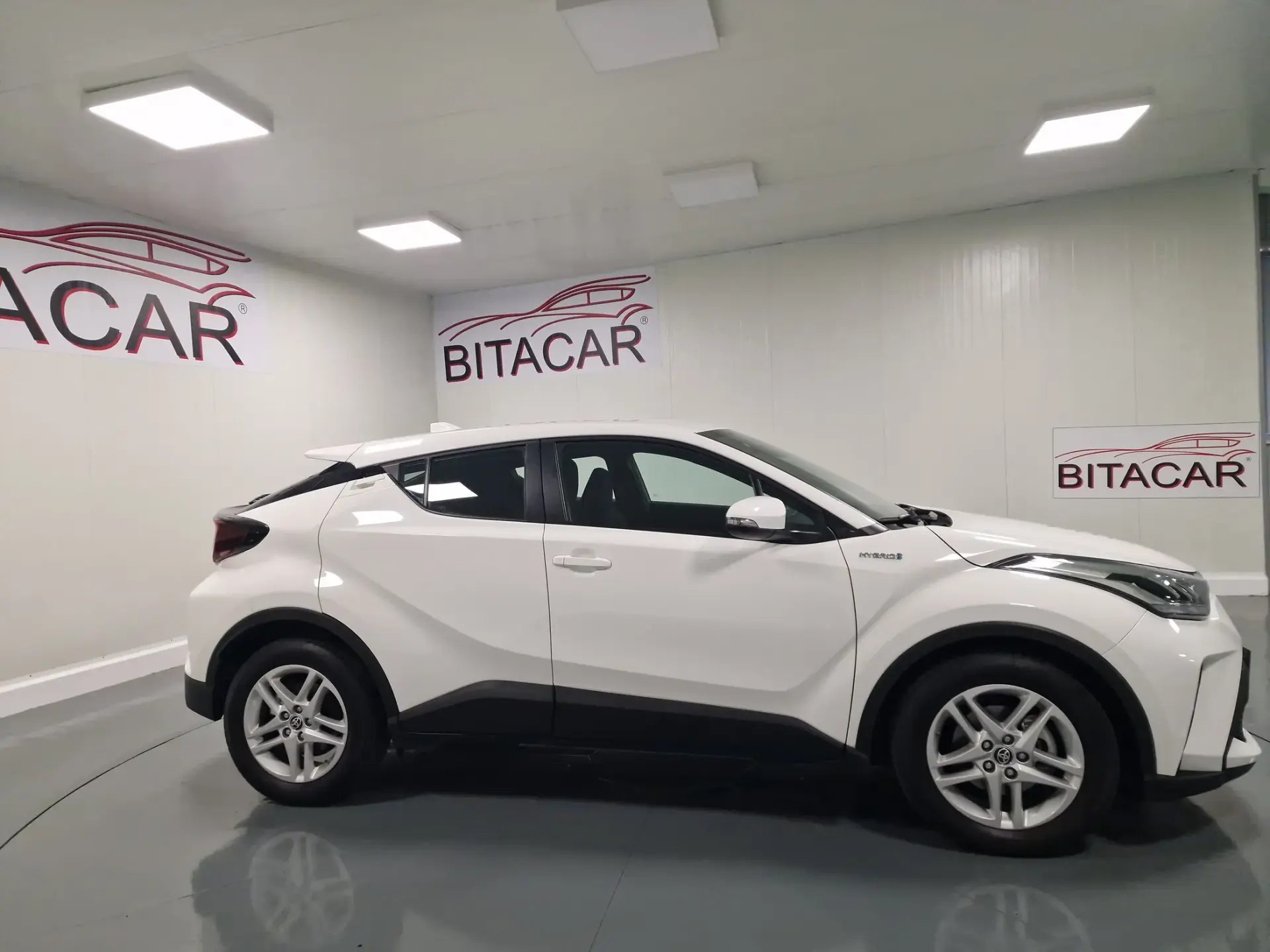 Toyota C-HR 1.8 Hybrid Comfort 3