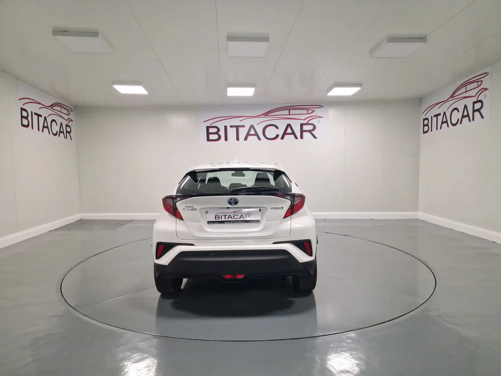 Toyota C-HR 1.8 Hybrid Comfort 21