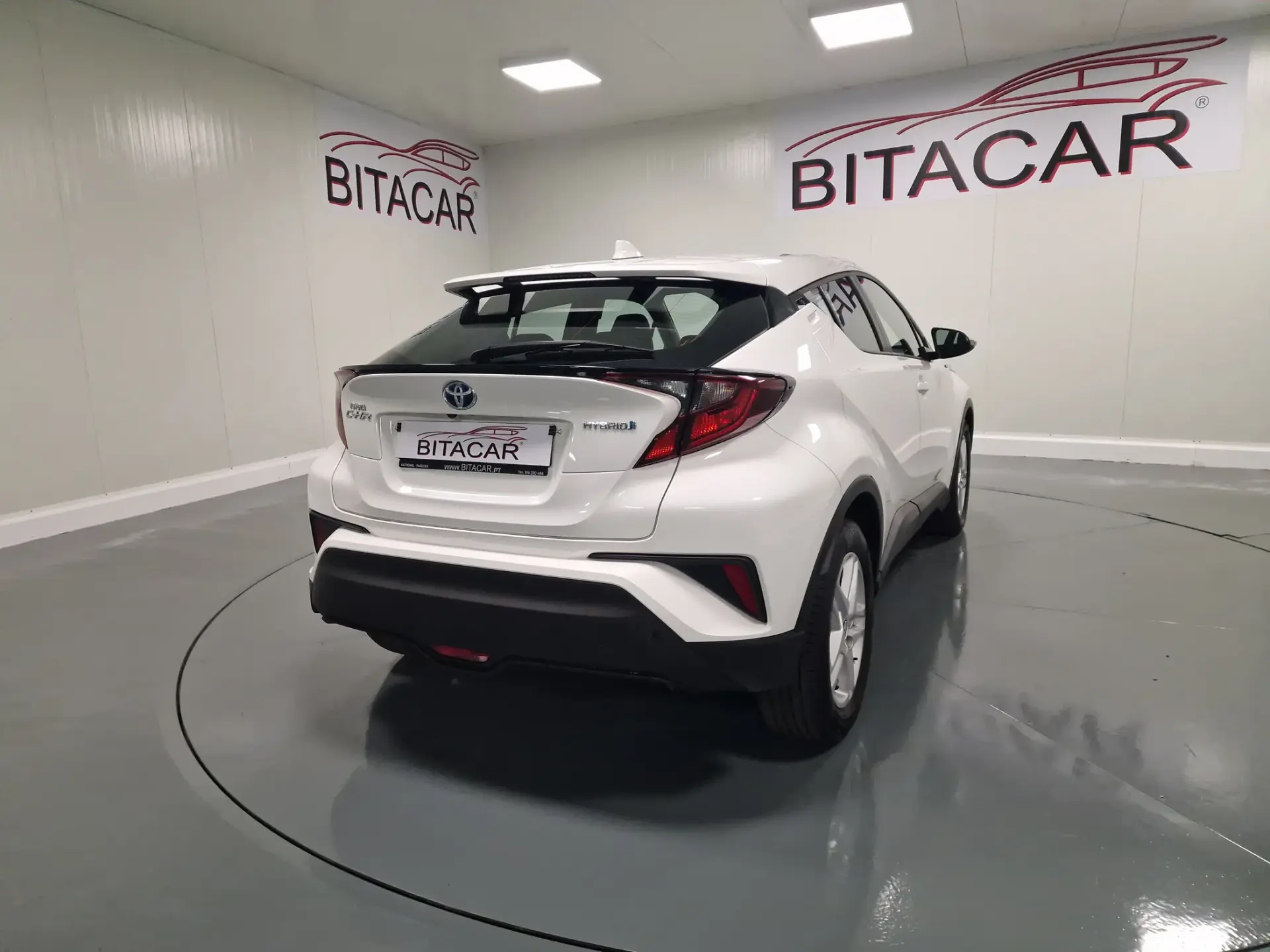 Toyota C-HR 1.8 Hybrid Comfort 29