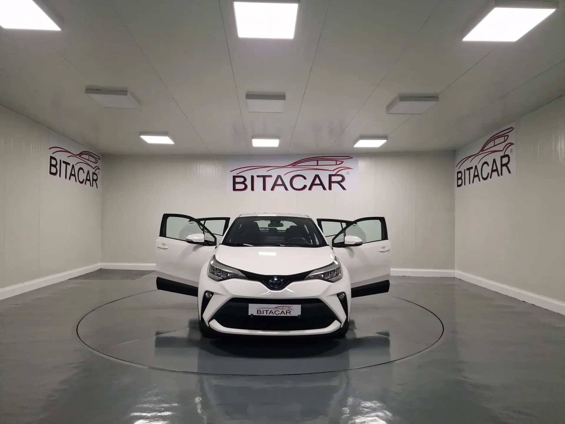 Toyota C-HR 1.8 Hybrid Comfort 34