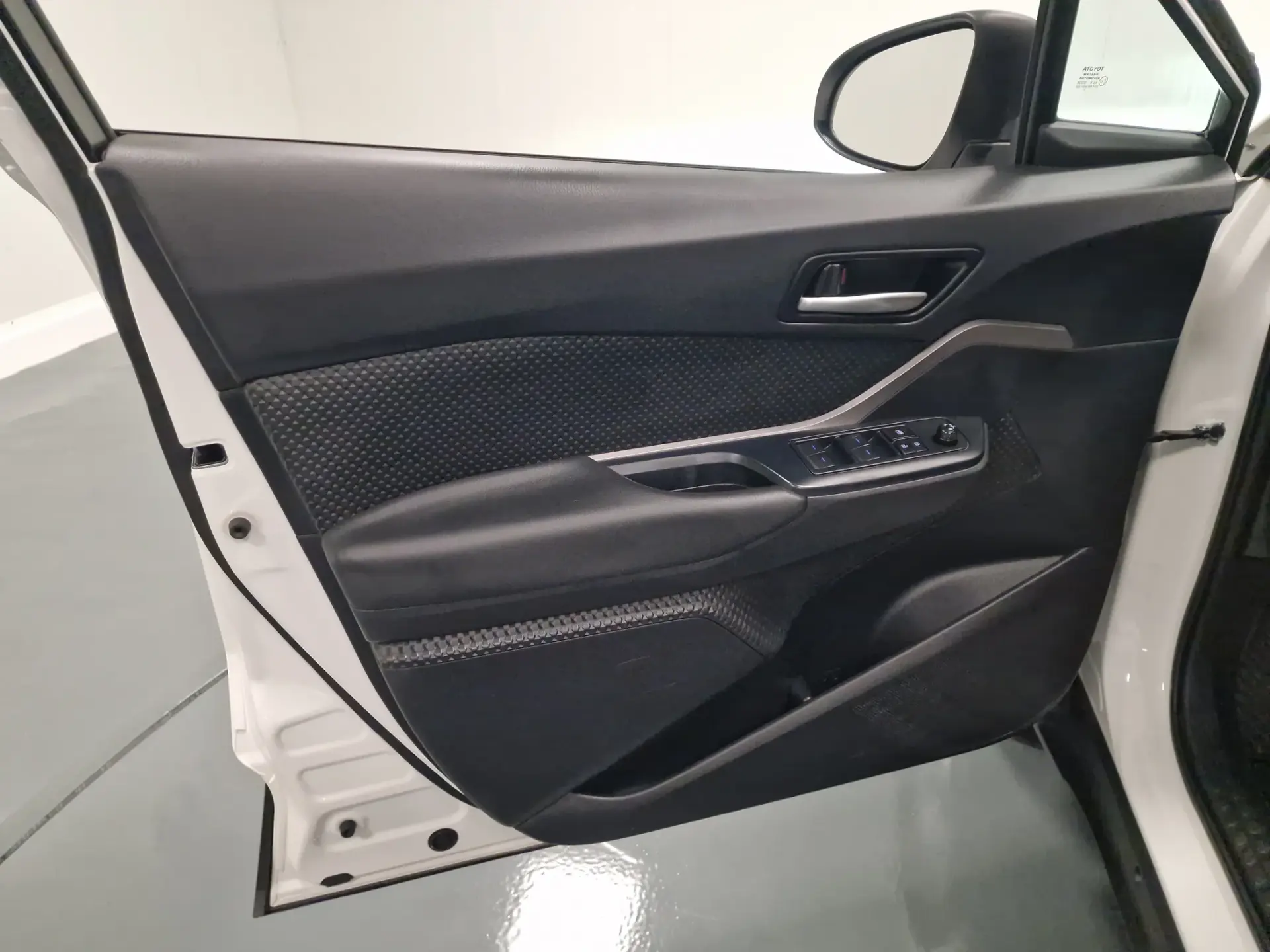 Toyota C-HR 1.8 Hybrid Comfort 75