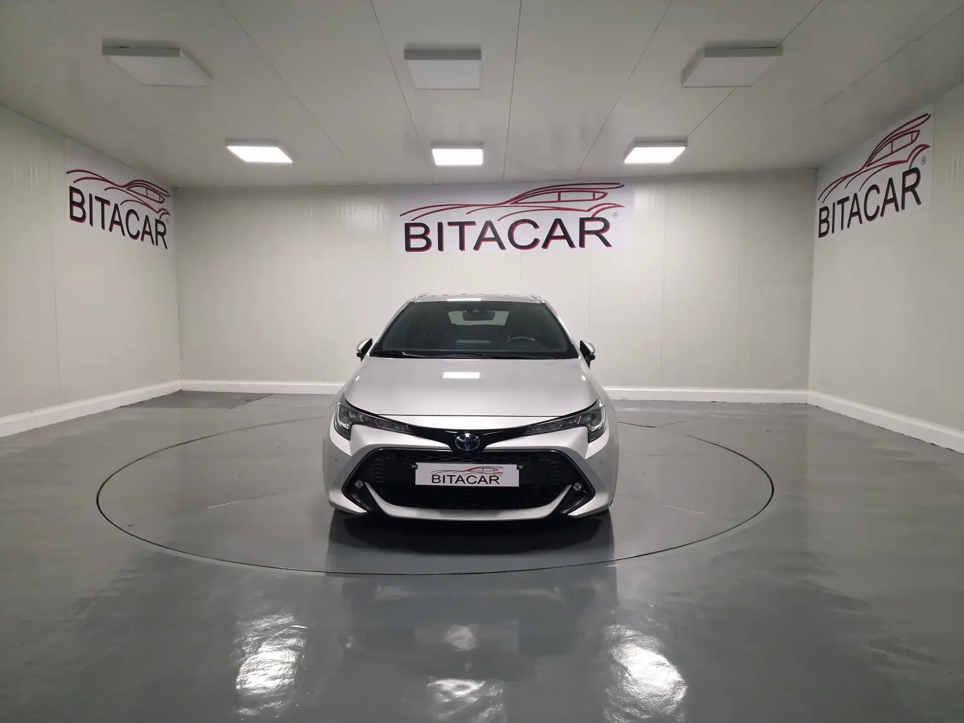 Toyota Corolla Touring Sports 1.8 Hybrid Comfort+P.Sport 8