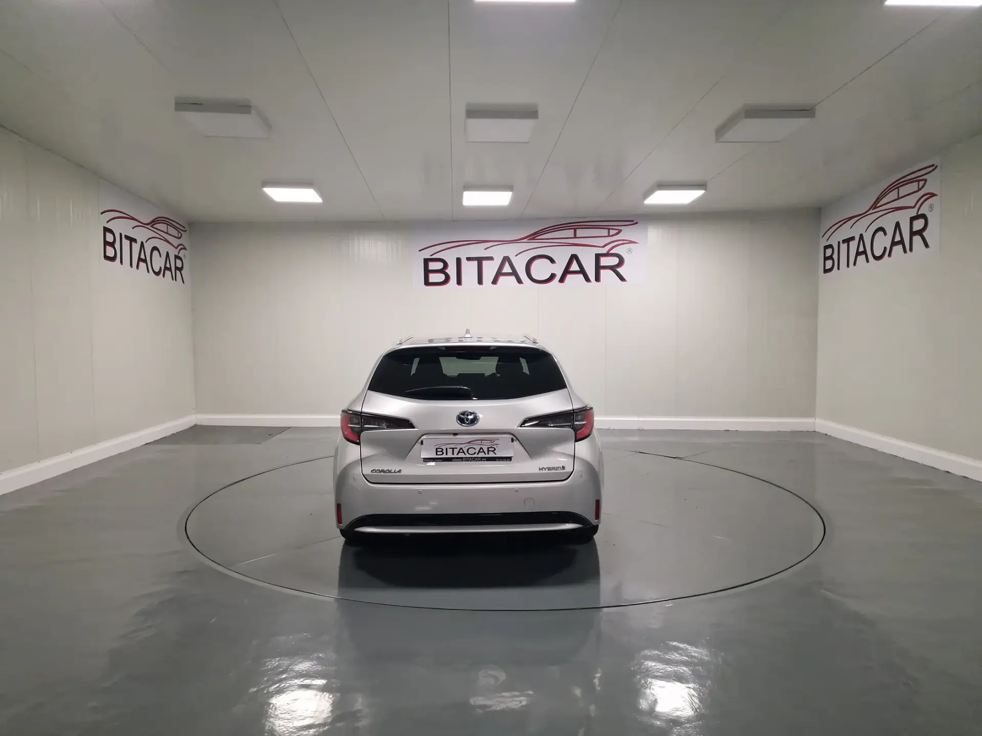 Toyota Corolla Touring Sports 1.8 Hybrid Comfort+P.Sport 26