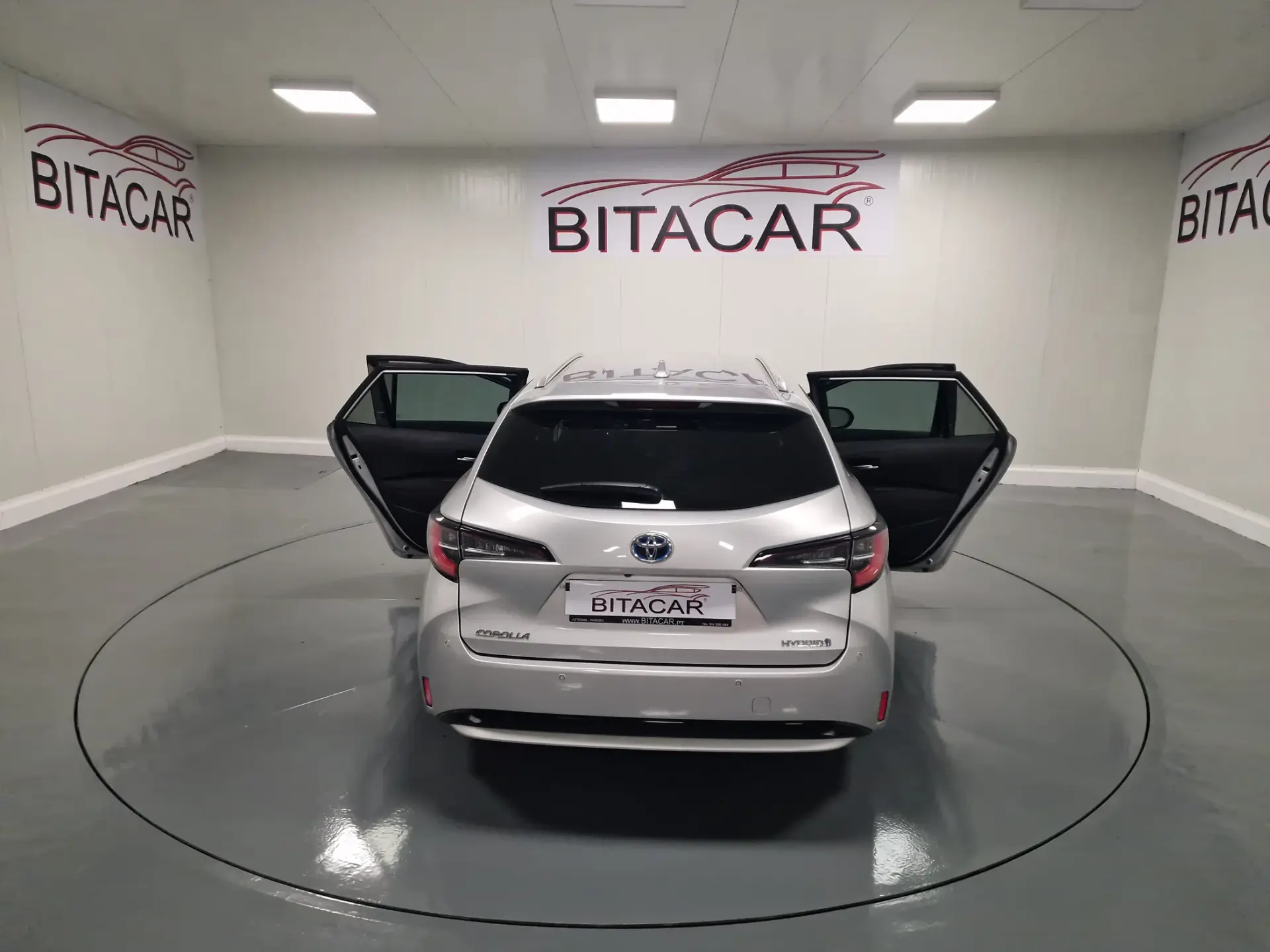 Toyota Corolla Touring Sports 1.8 Hybrid Comfort+P.Sport 45