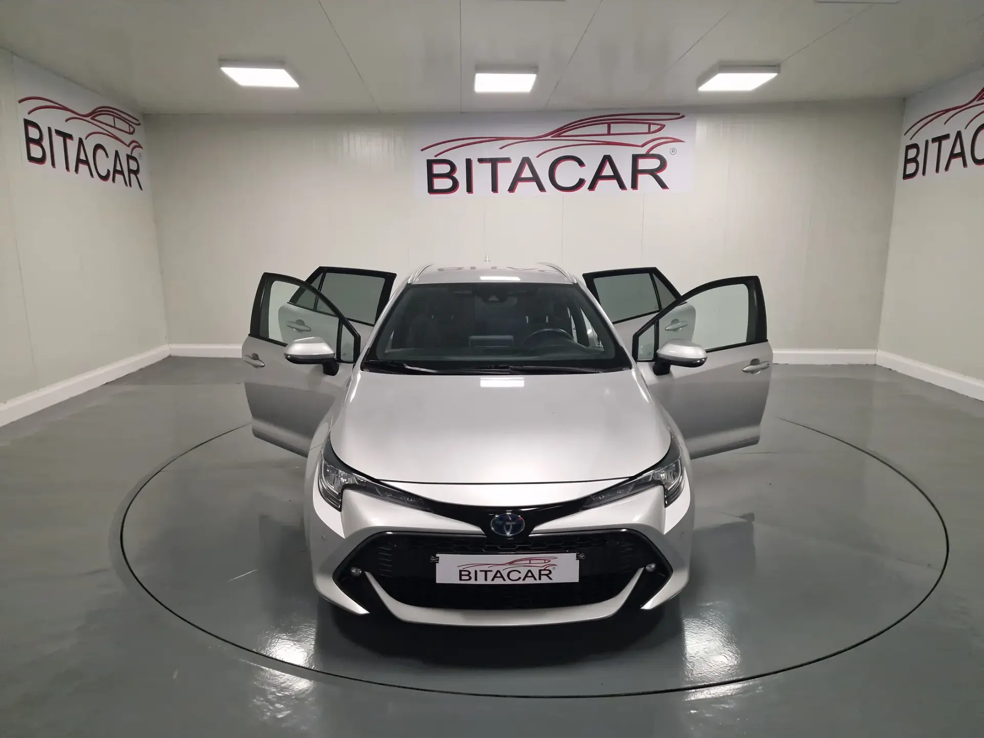 Toyota Corolla Touring Sports 1.8 Hybrid Comfort+P.Sport 58