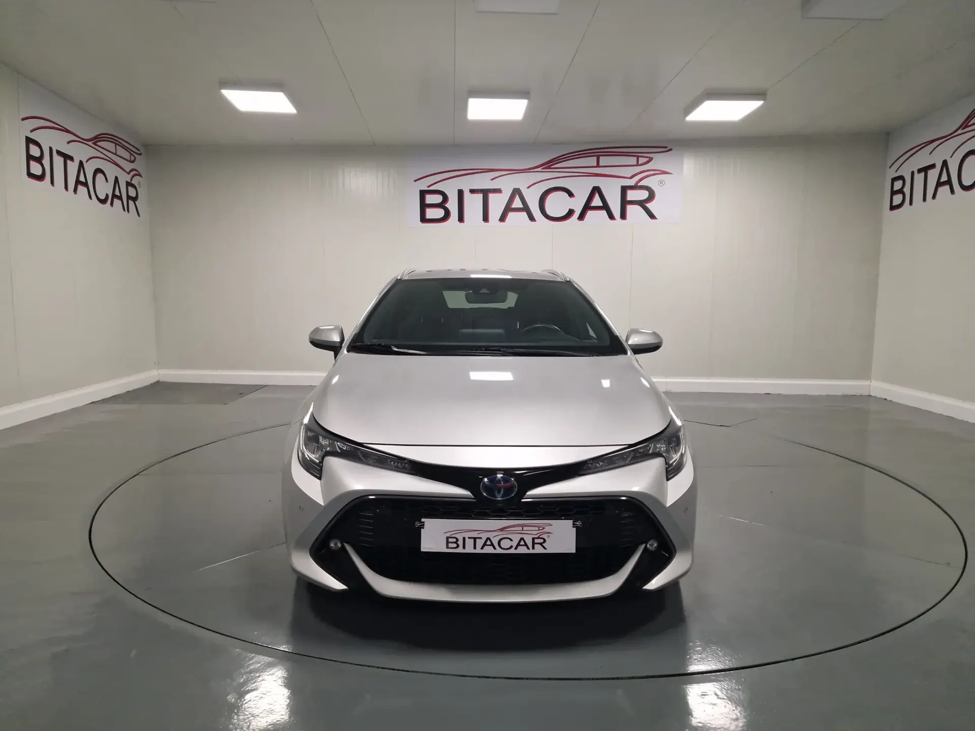 Toyota Corolla Touring Sports 1.8 Hybrid Comfort+P.Sport 59