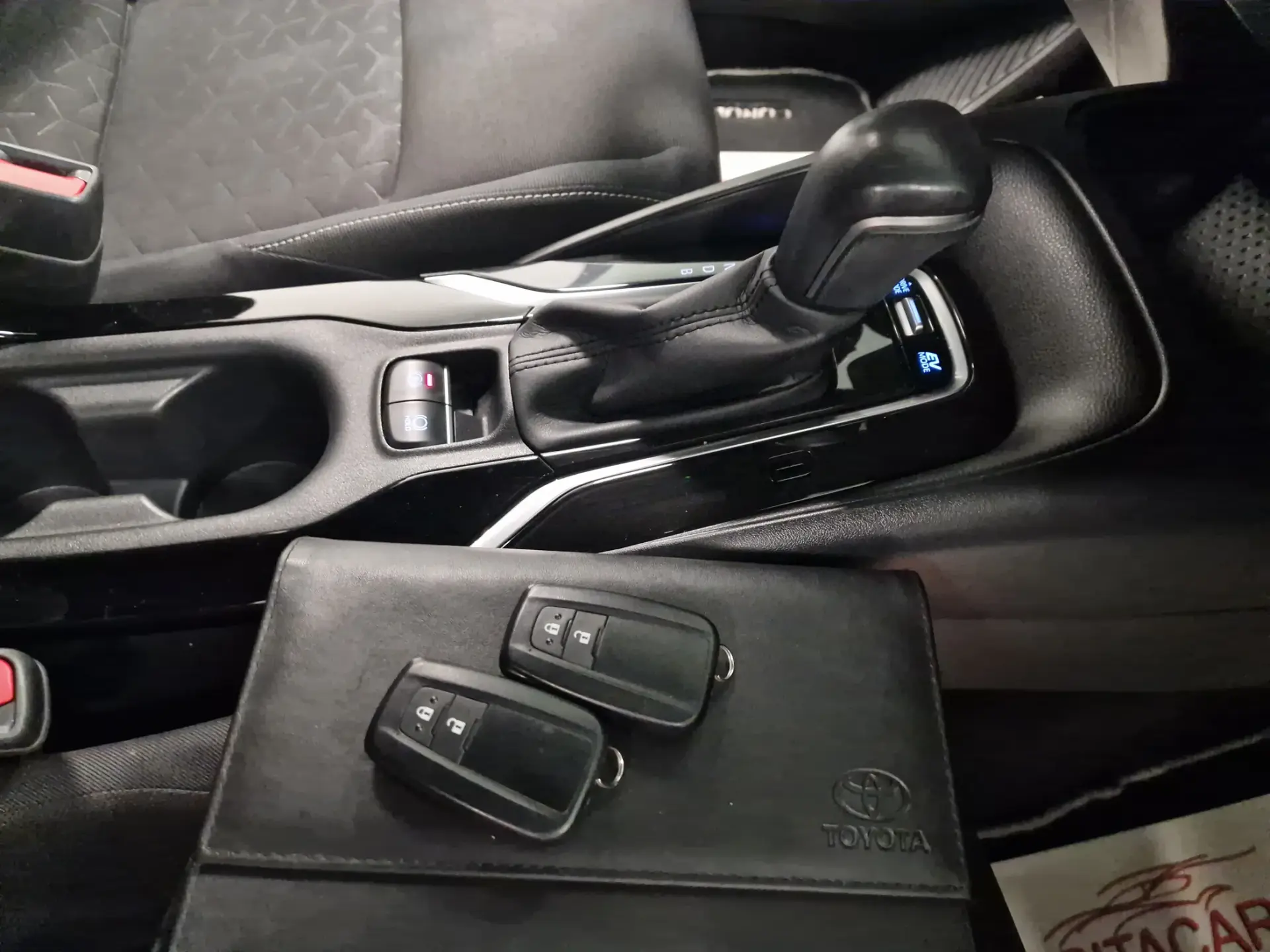 Toyota Corolla Touring Sports 1.8 Hybrid Comfort+P.Sport 64