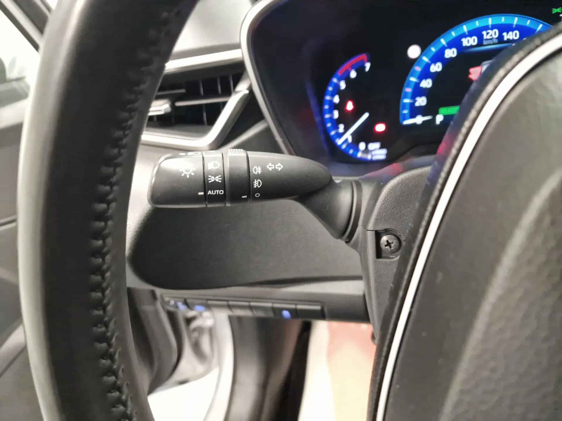 Toyota Corolla Touring Sports 1.8 Hybrid Comfort+P.Sport 104