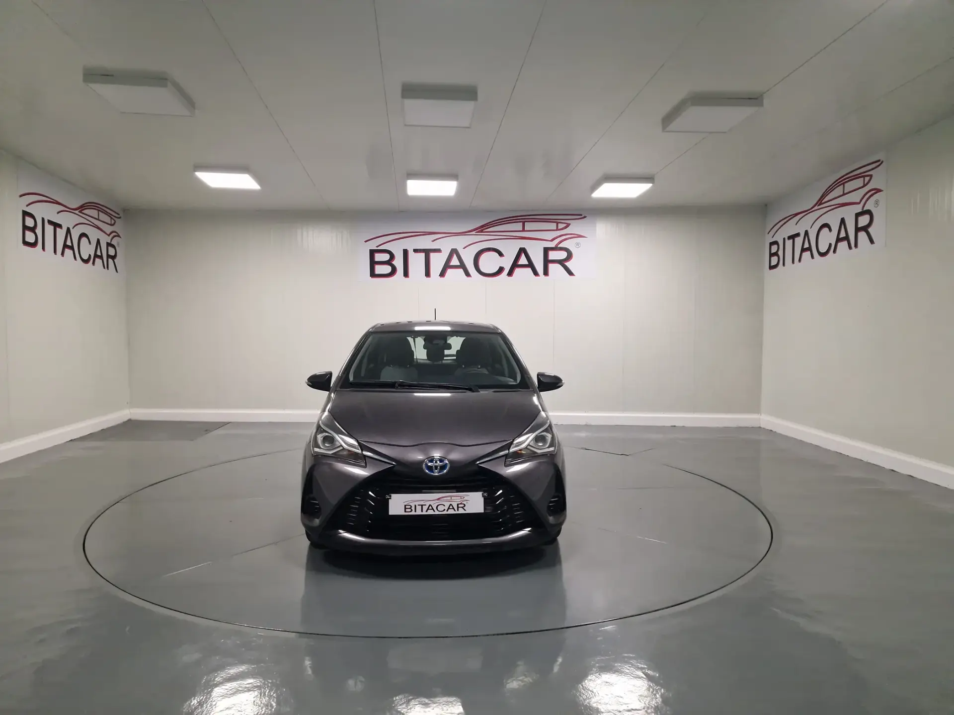 Toyota Yaris 1.5 HSD Comfort 7