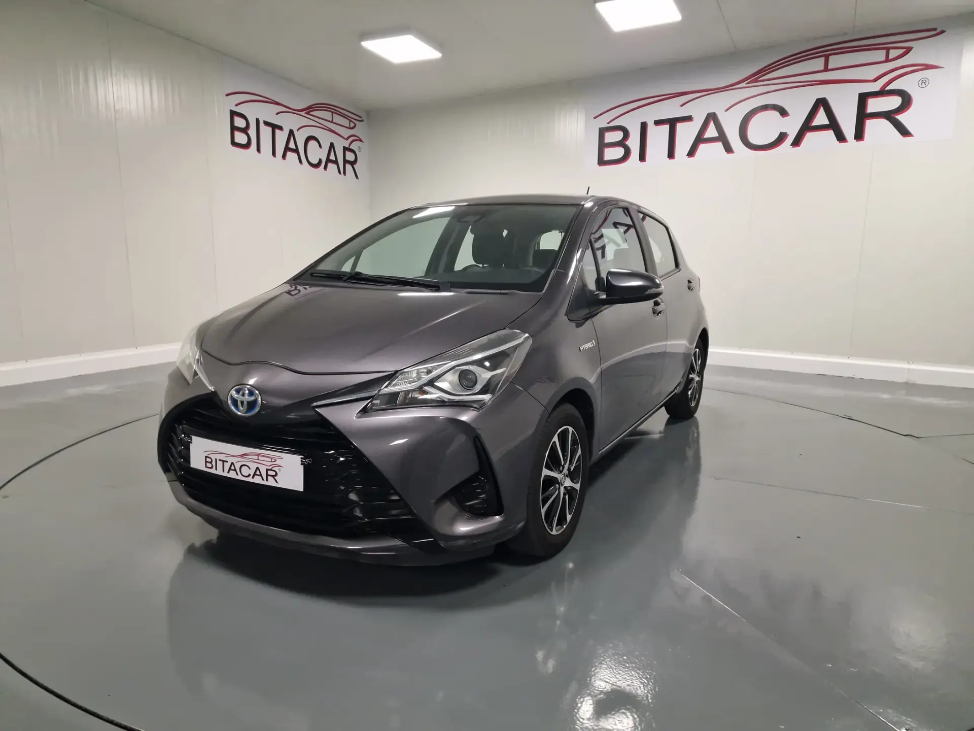 Toyota Yaris 1.5 HSD Comfort 17