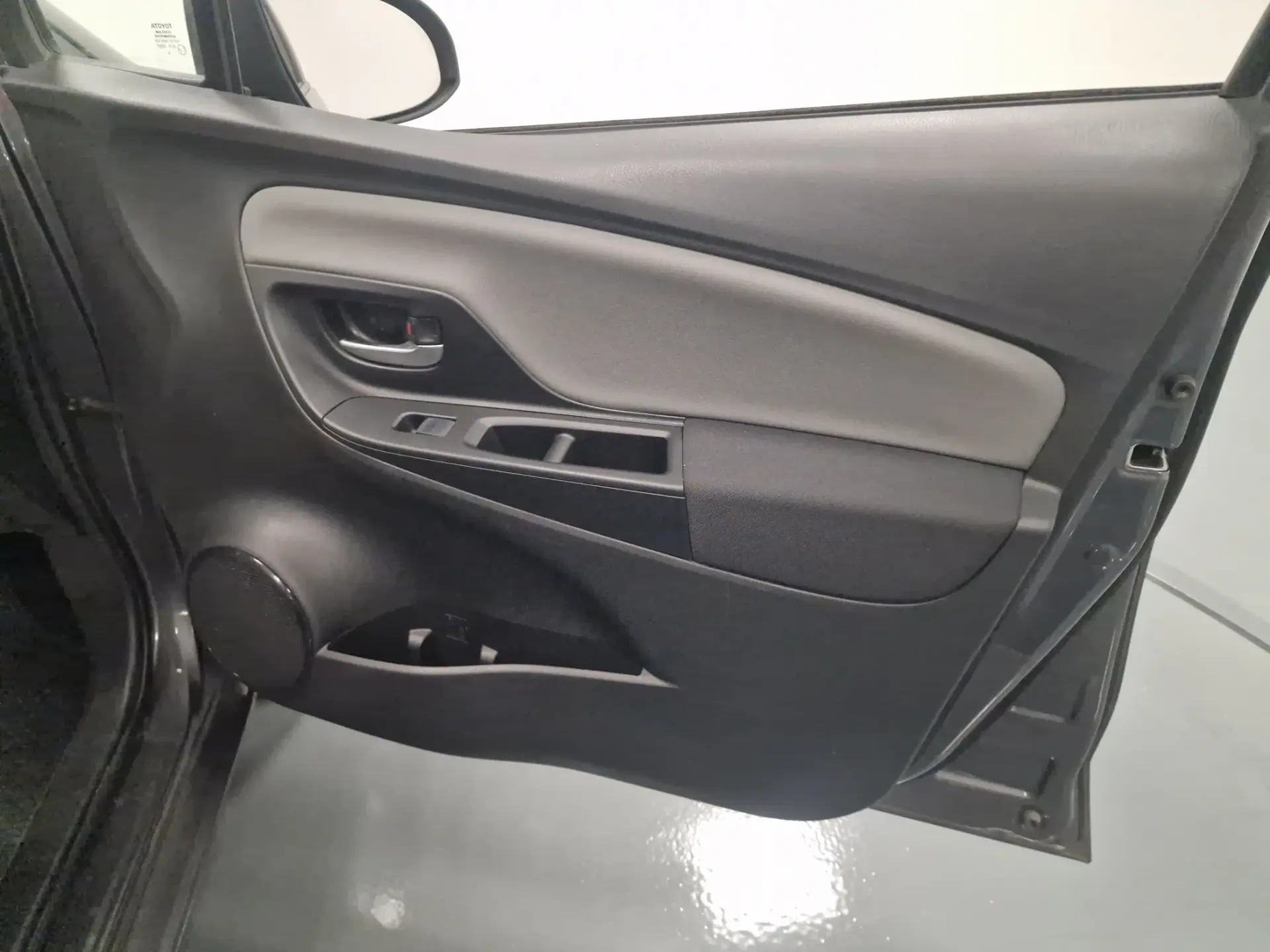 Toyota Yaris 1.5 HSD Comfort 41