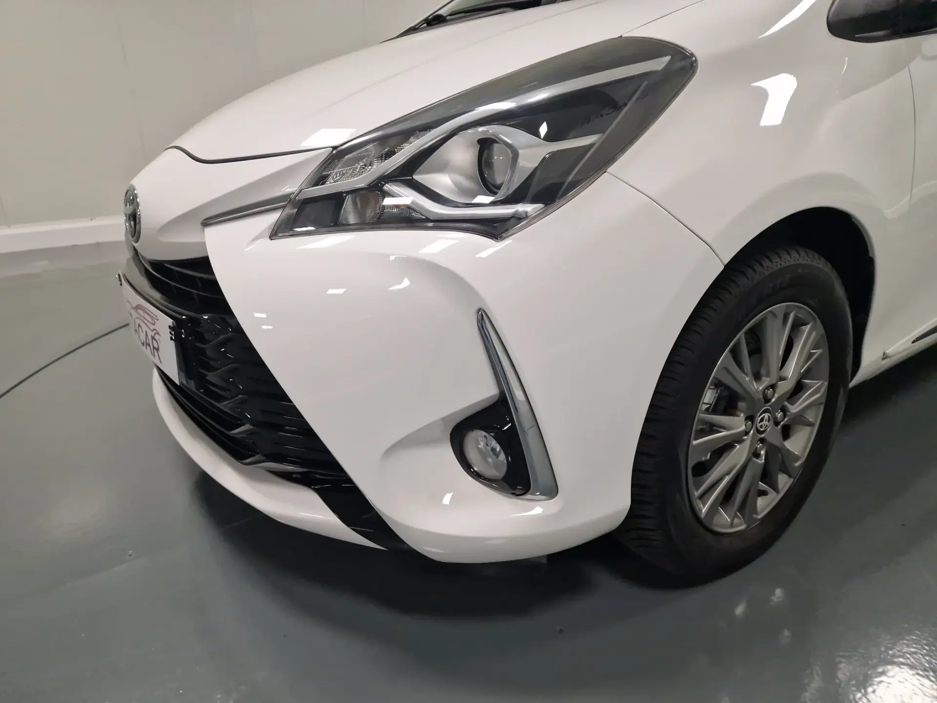 Toyota Yaris 1.0 VVT-i Comfort+P.Style 11