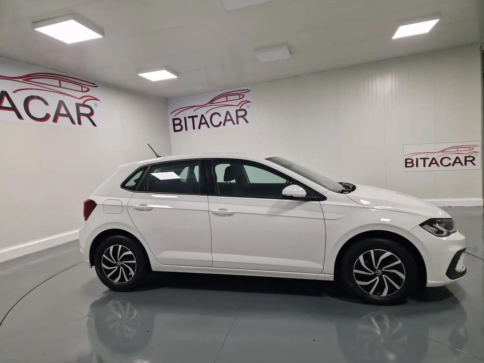 Volkswagen Polo 1.0 TSI Life 2