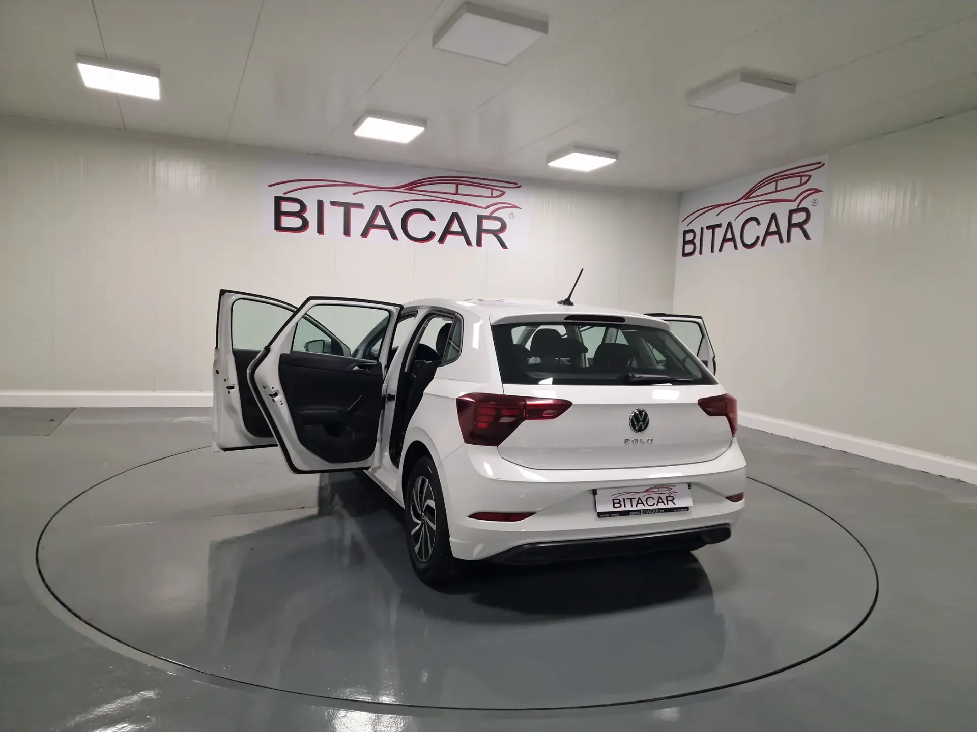 Volkswagen Polo 1.0 TSI Life 14