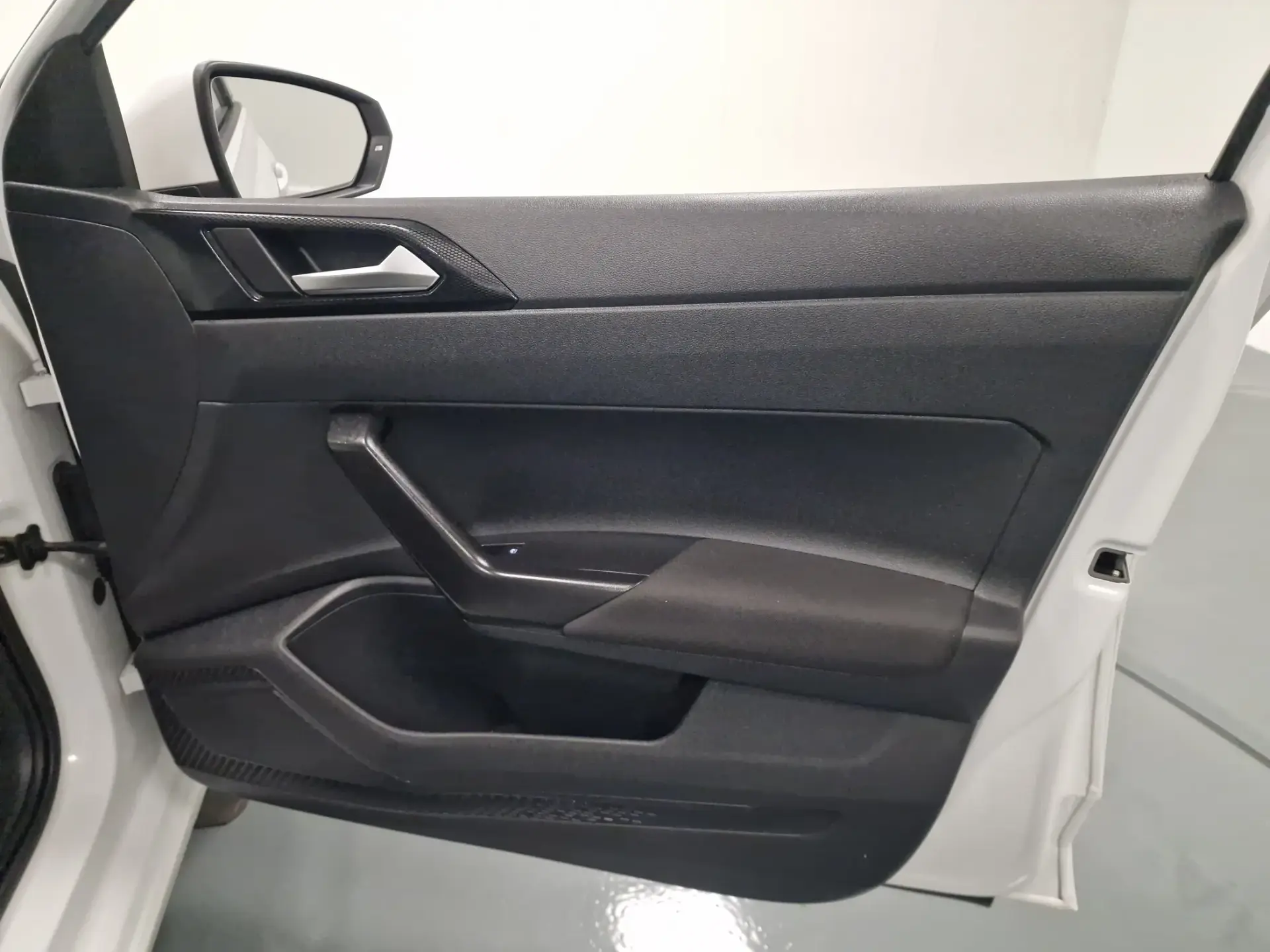 Volkswagen Polo 1.0 TSI Life 33