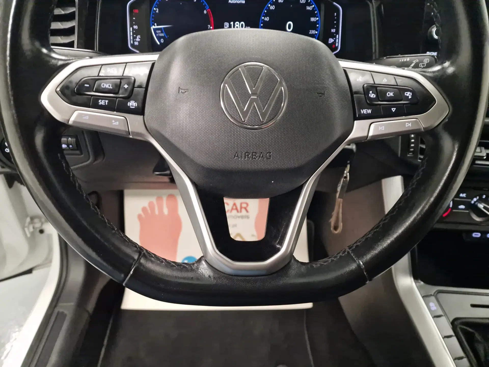 Volkswagen Polo 1.0 TSI Life 46