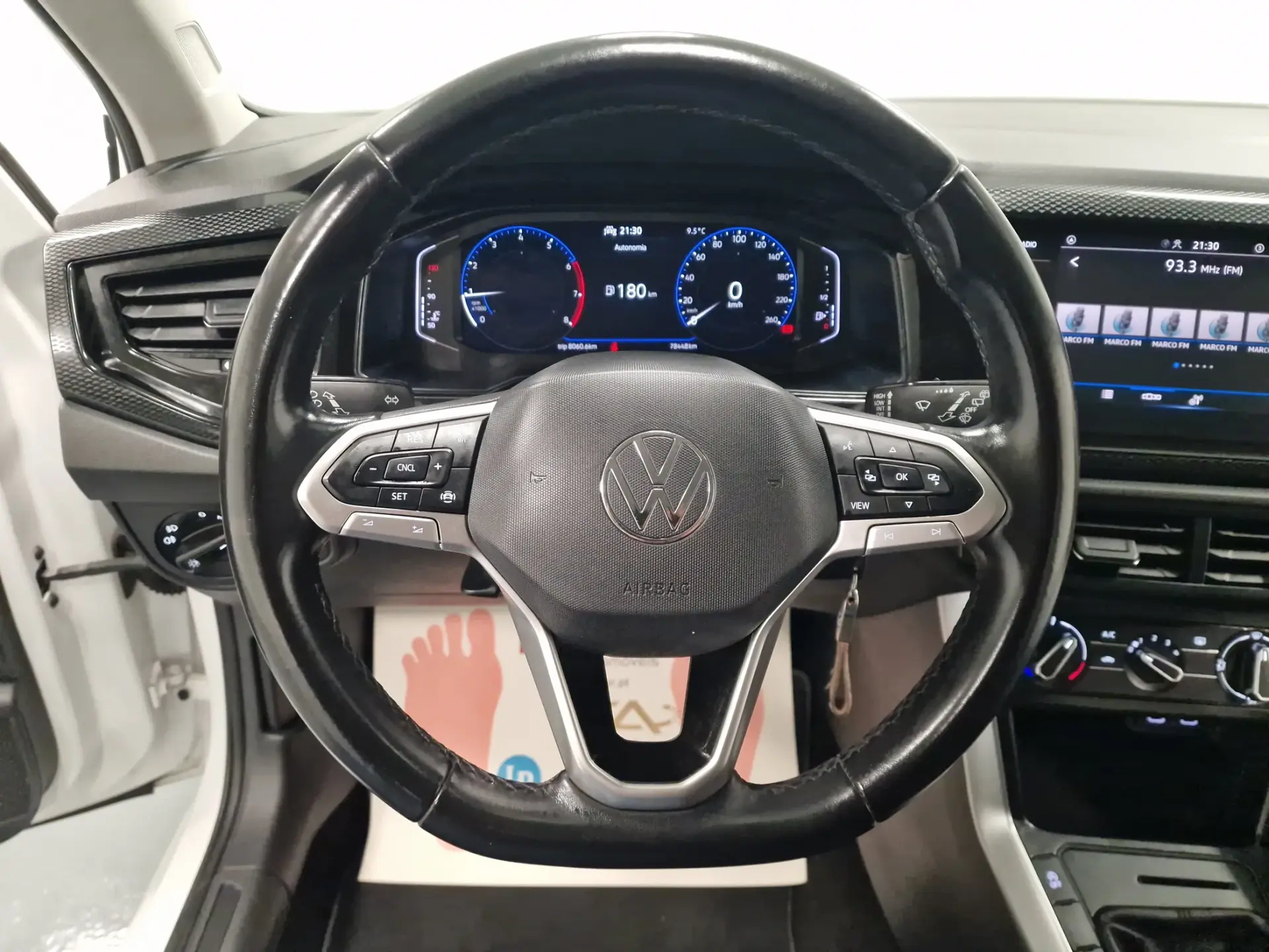 Volkswagen Polo 1.0 TSI Life 47