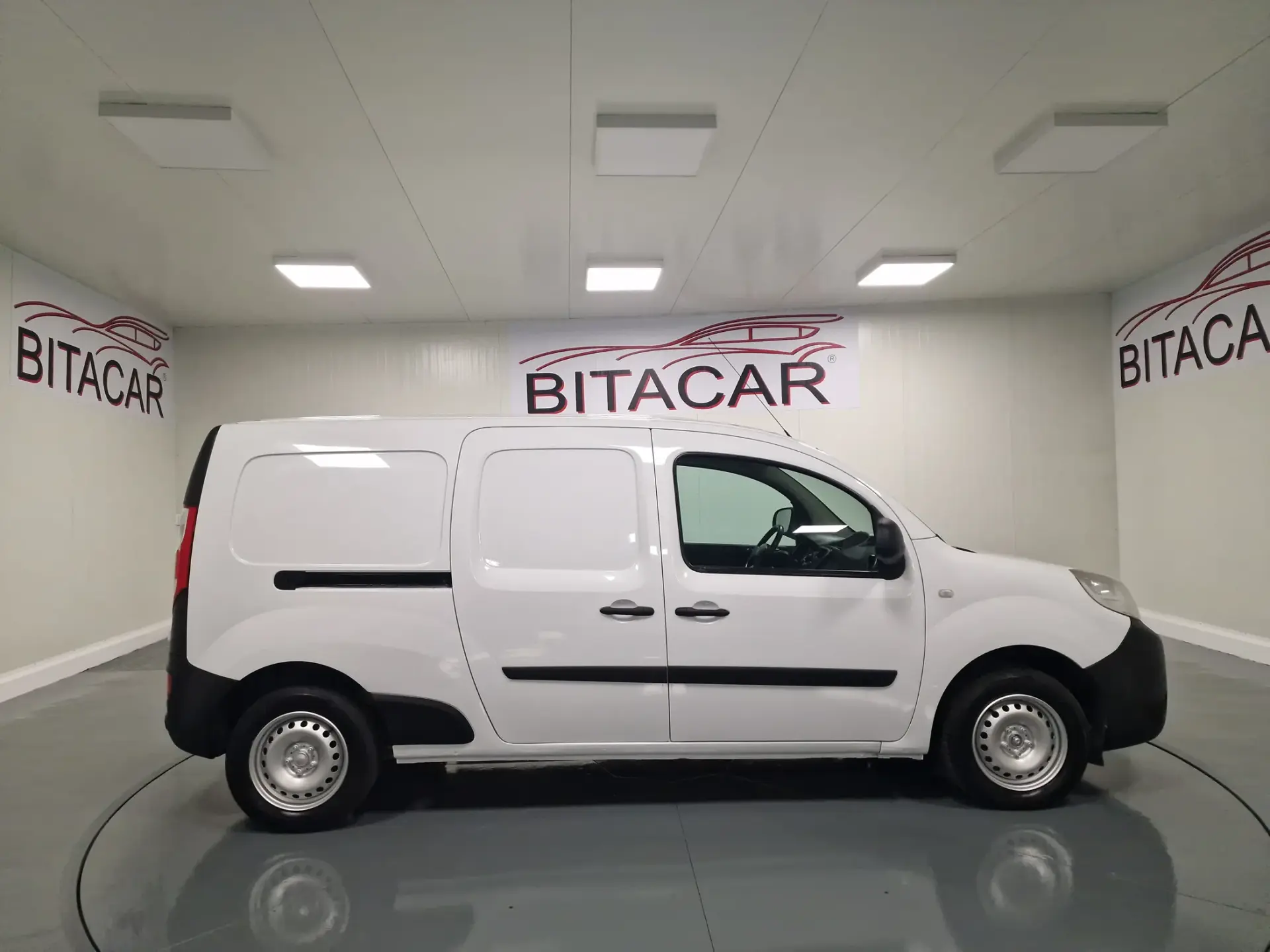 Renault Kangoo EXPRESS 1.5 DCI 90HP ENERGY S/S MAXI BUSINESS 28