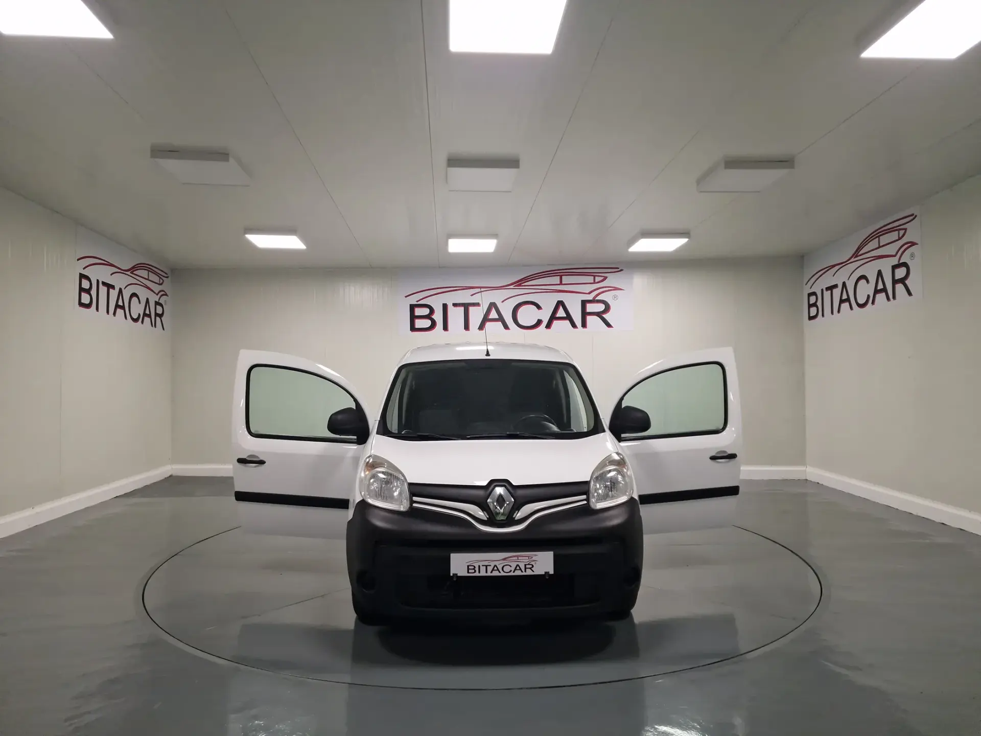 Renault Kangoo EXPRESS 1.5 DCI 90HP ENERGY S/S MAXI BUSINESS 31