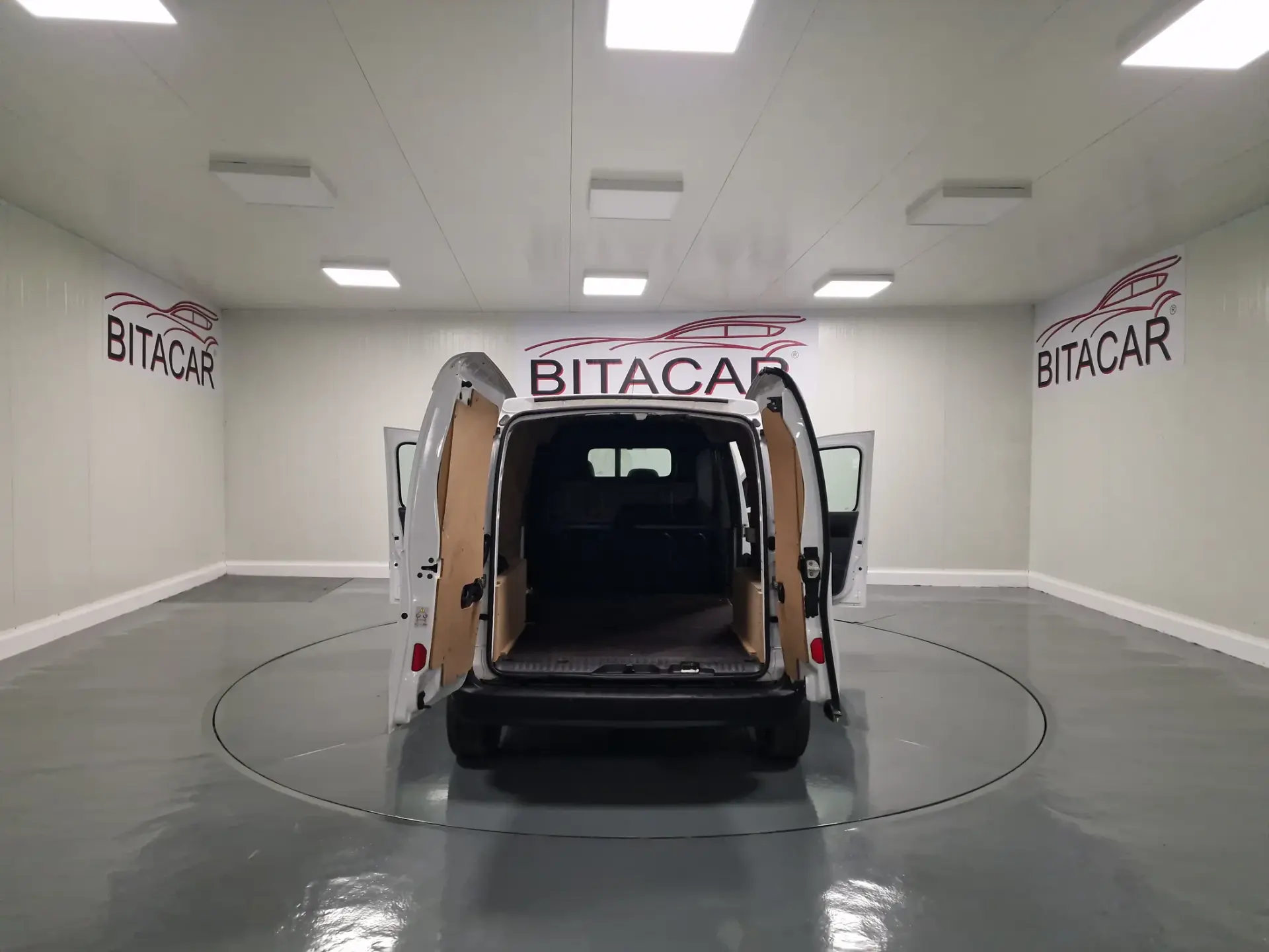 Renault Kangoo EXPRESS 1.5 DCI 90HP ENERGY S/S MAXI BUSINESS 43