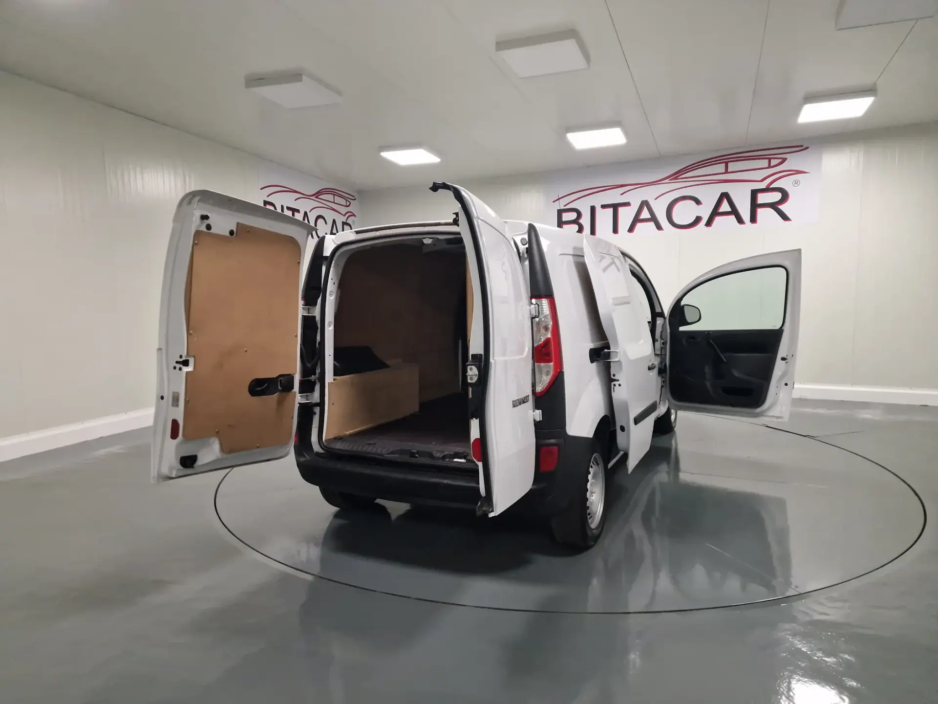Renault Kangoo EXPRESS 1.5 DCI 90HP ENERGY S/S MAXI BUSINESS 44