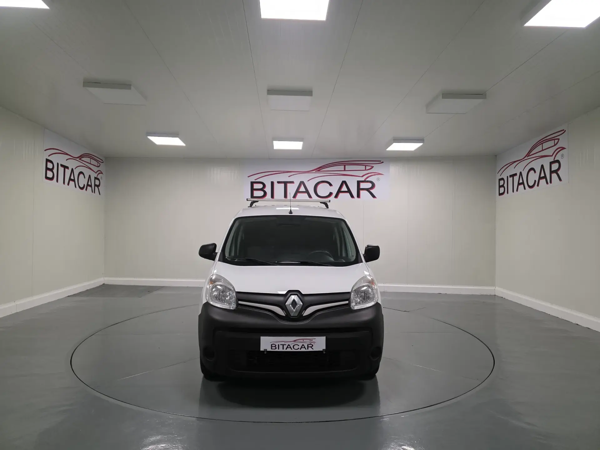 Renault Kangoo 1.5 DCI 95CV MAXI IVA DEDUTIVEL 8