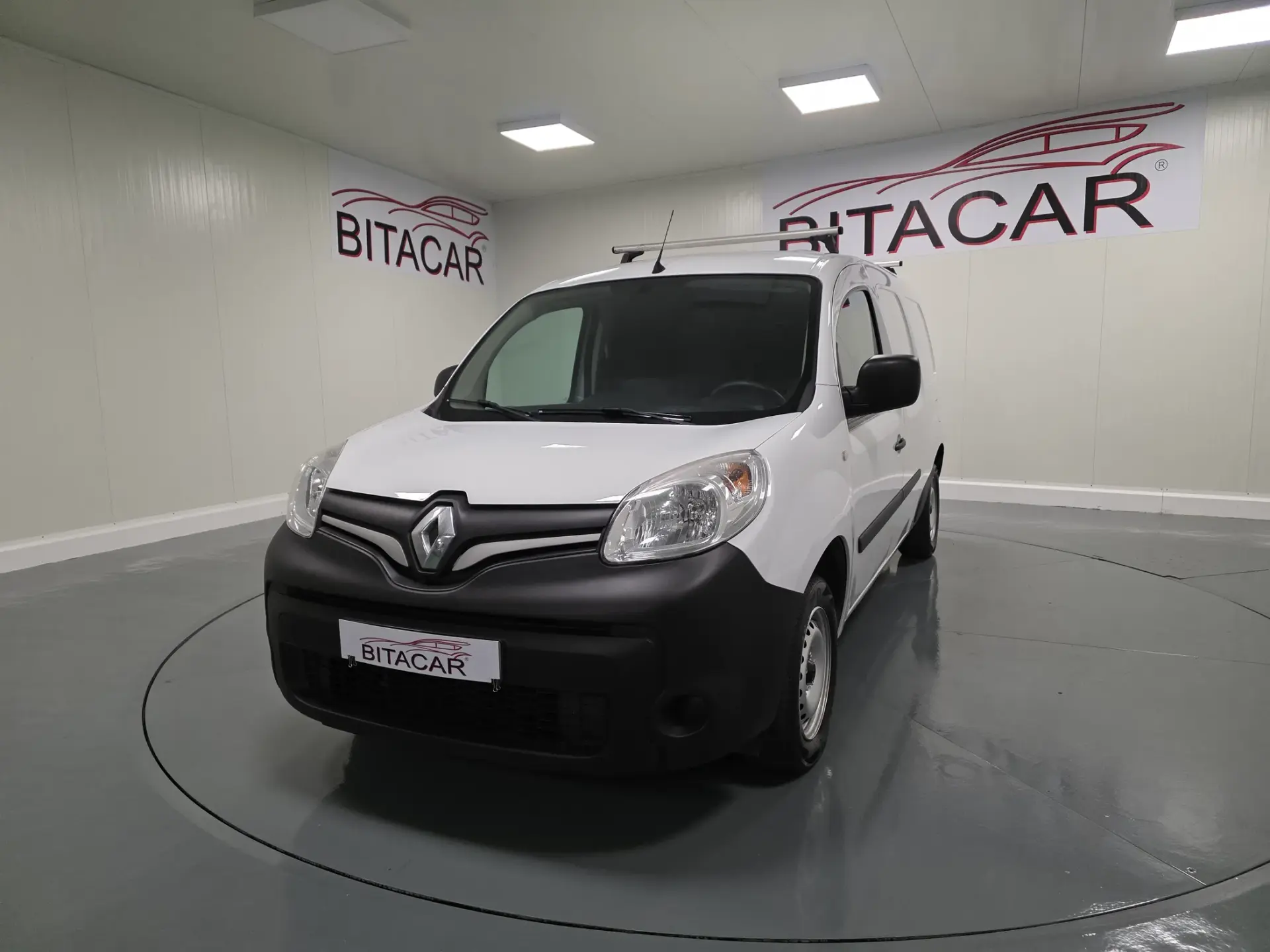 Renault Kangoo 1.5 DCI 95CV MAXI IVA DEDUTIVEL 12