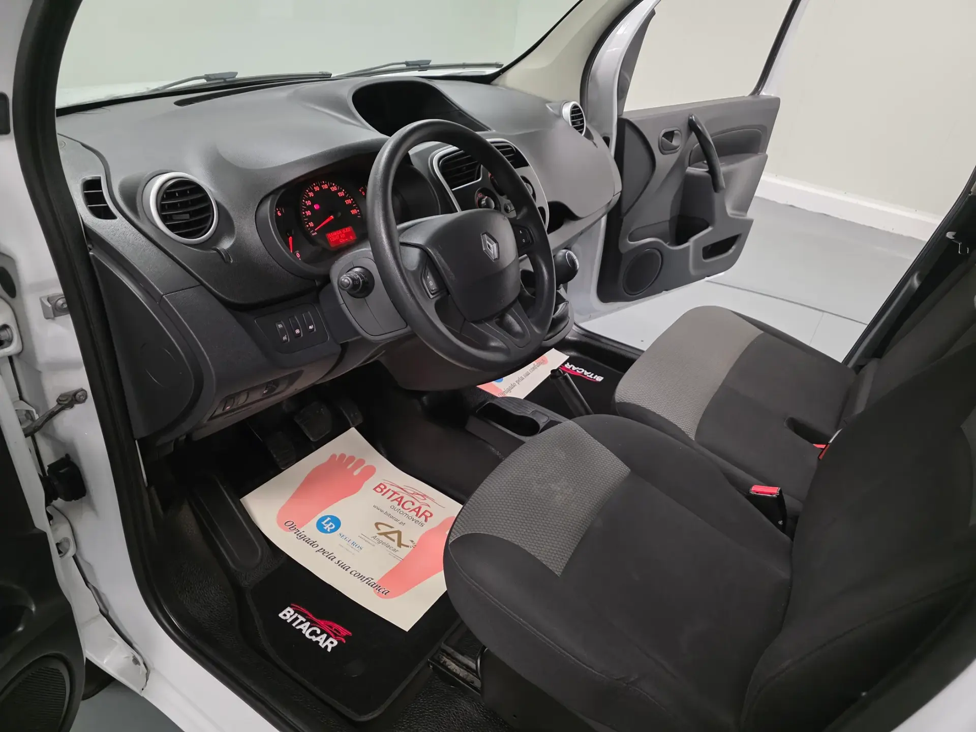 Renault Kangoo 1.5 DCI 95CV MAXI IVA DEDUTIVEL 64