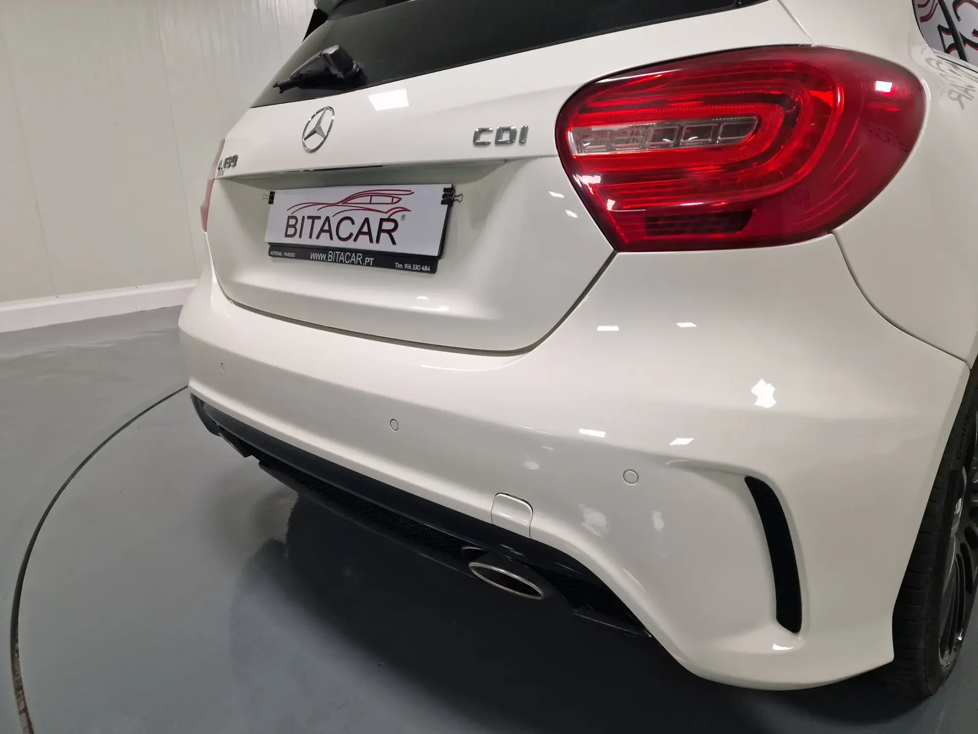 Mercedes-Benz A 180 CDi BlueEfficiency AMG Line 27