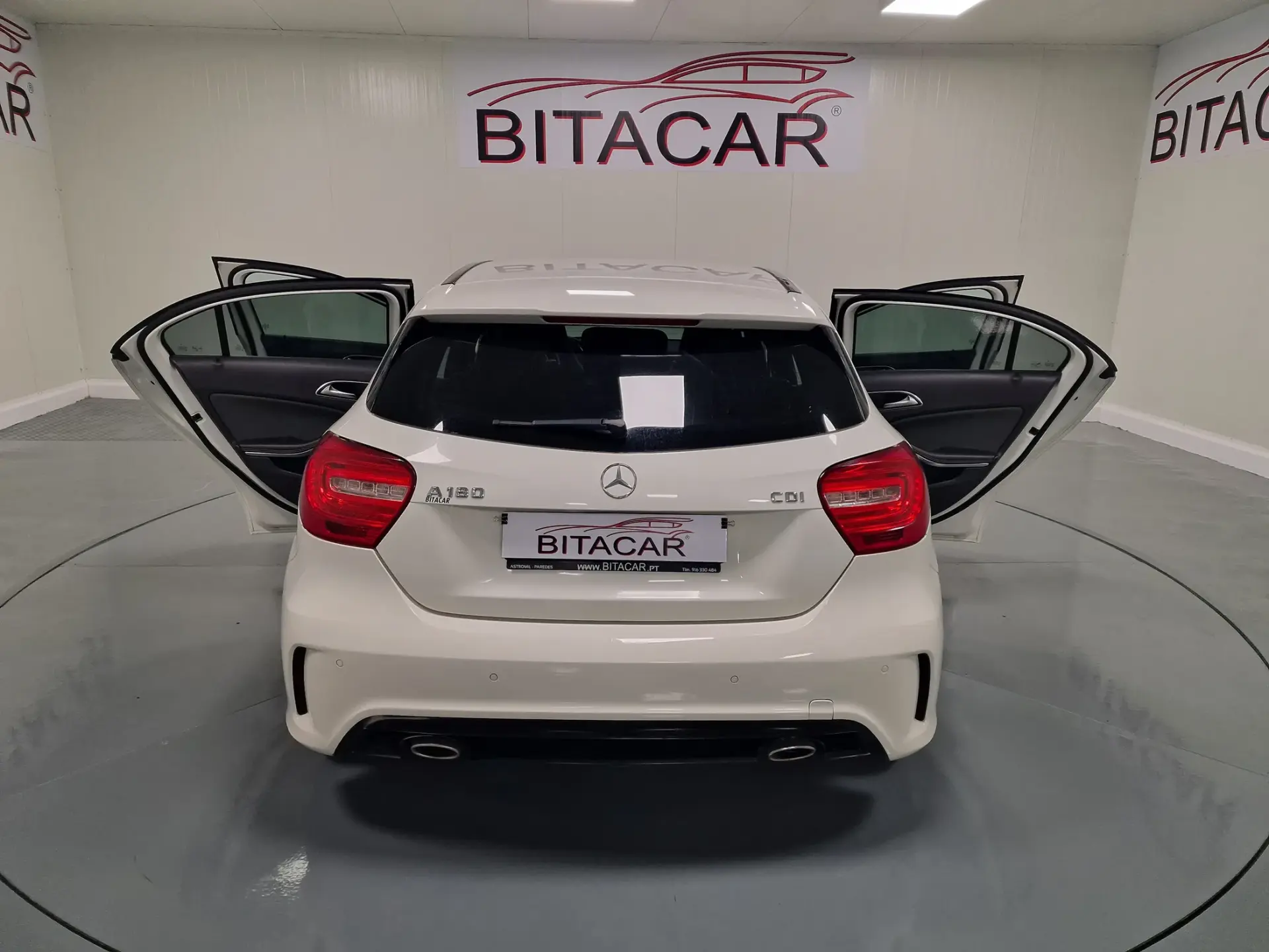 Mercedes-Benz A 180 CDi BlueEfficiency AMG Line 36