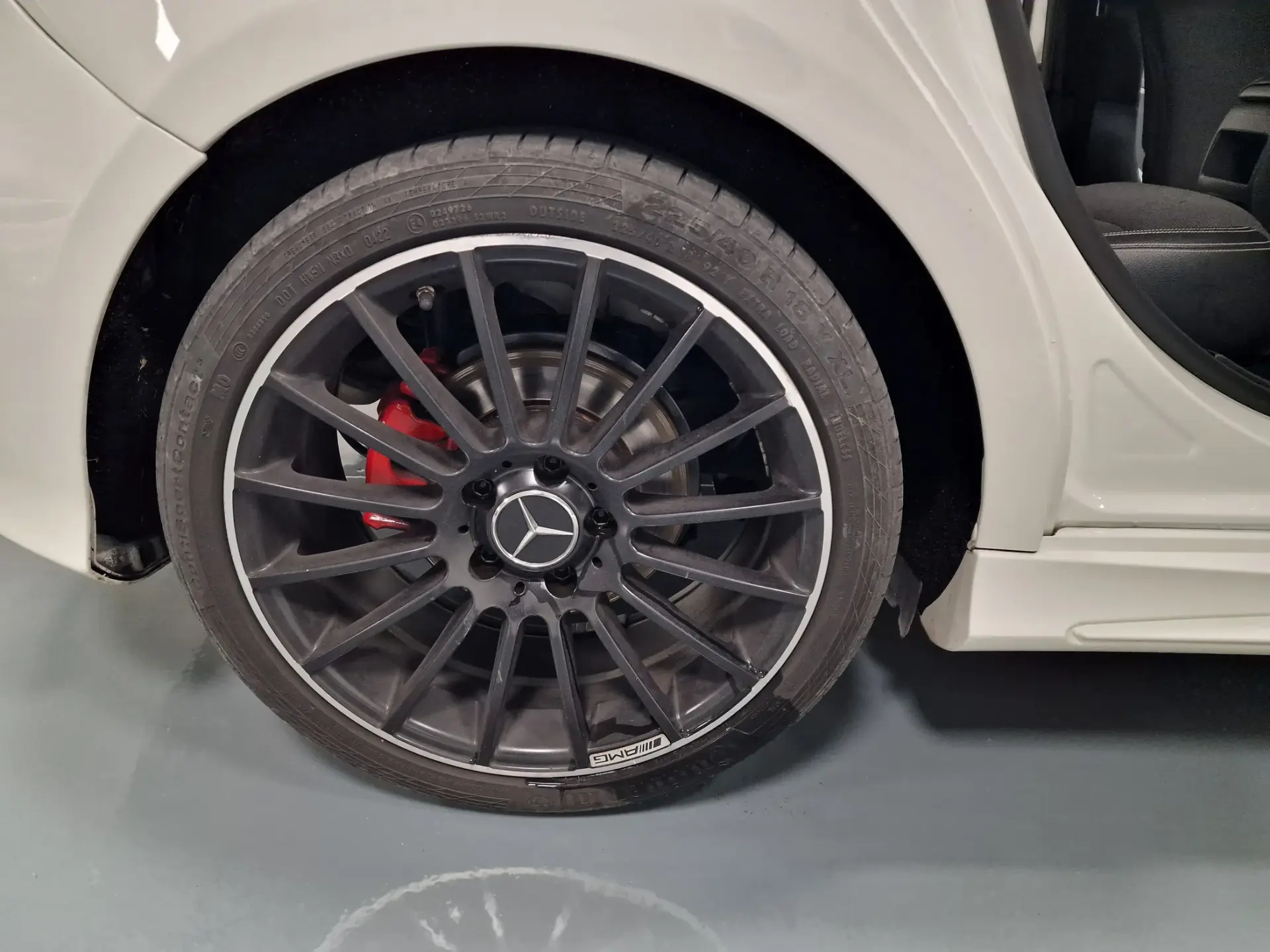Mercedes-Benz A 180 CDi BlueEfficiency AMG Line 49