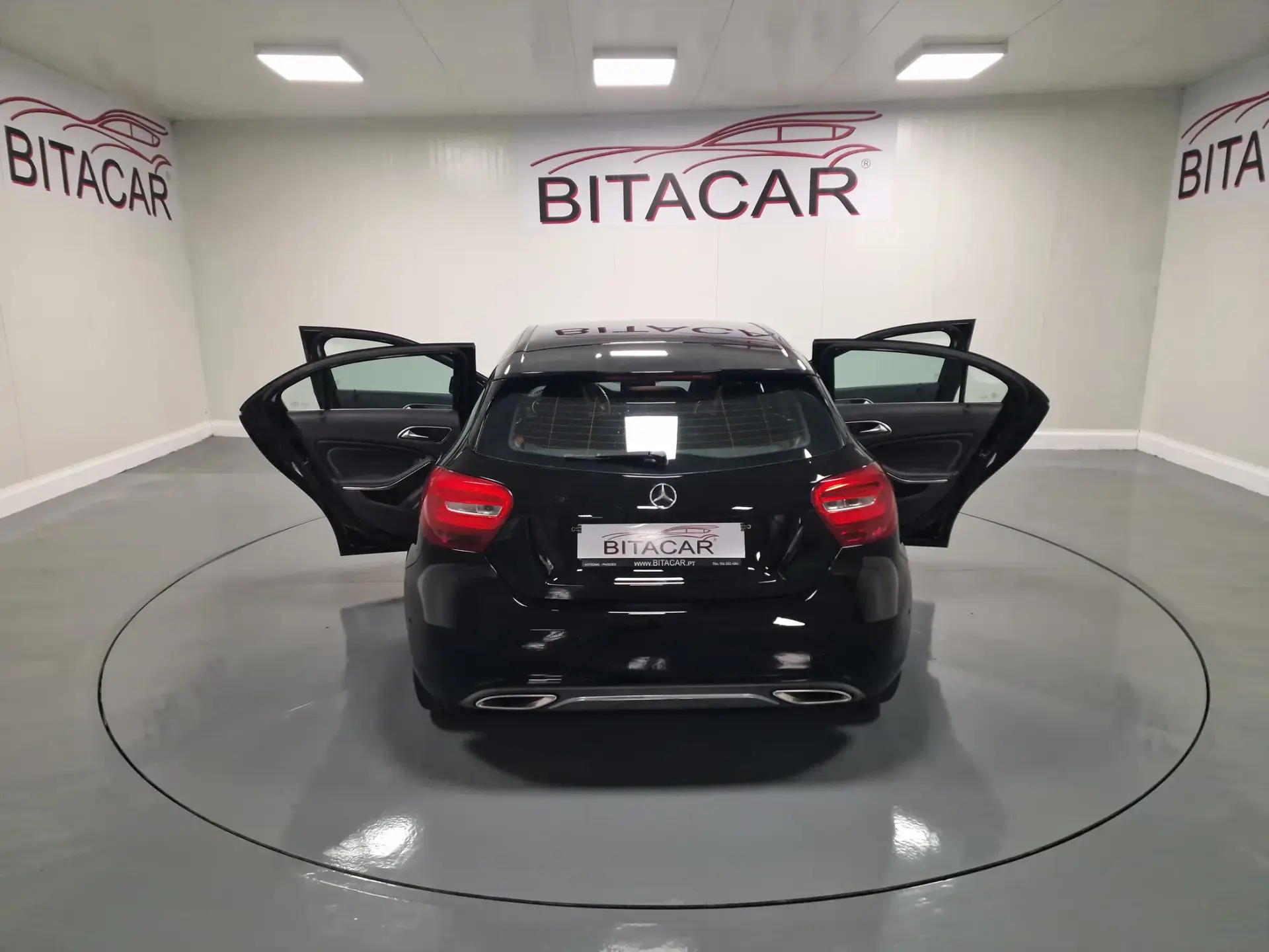 Mercedes-Benz A 180 d Urban 35