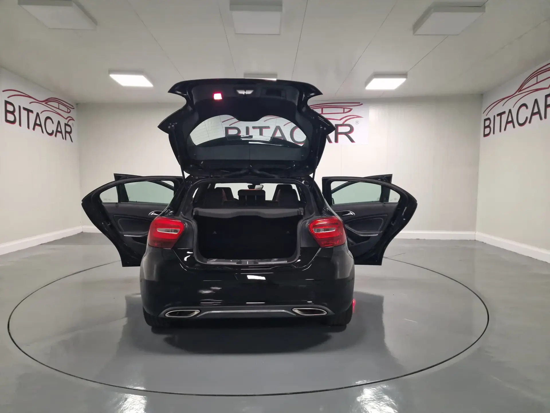 Mercedes-Benz A 180 d Urban 39