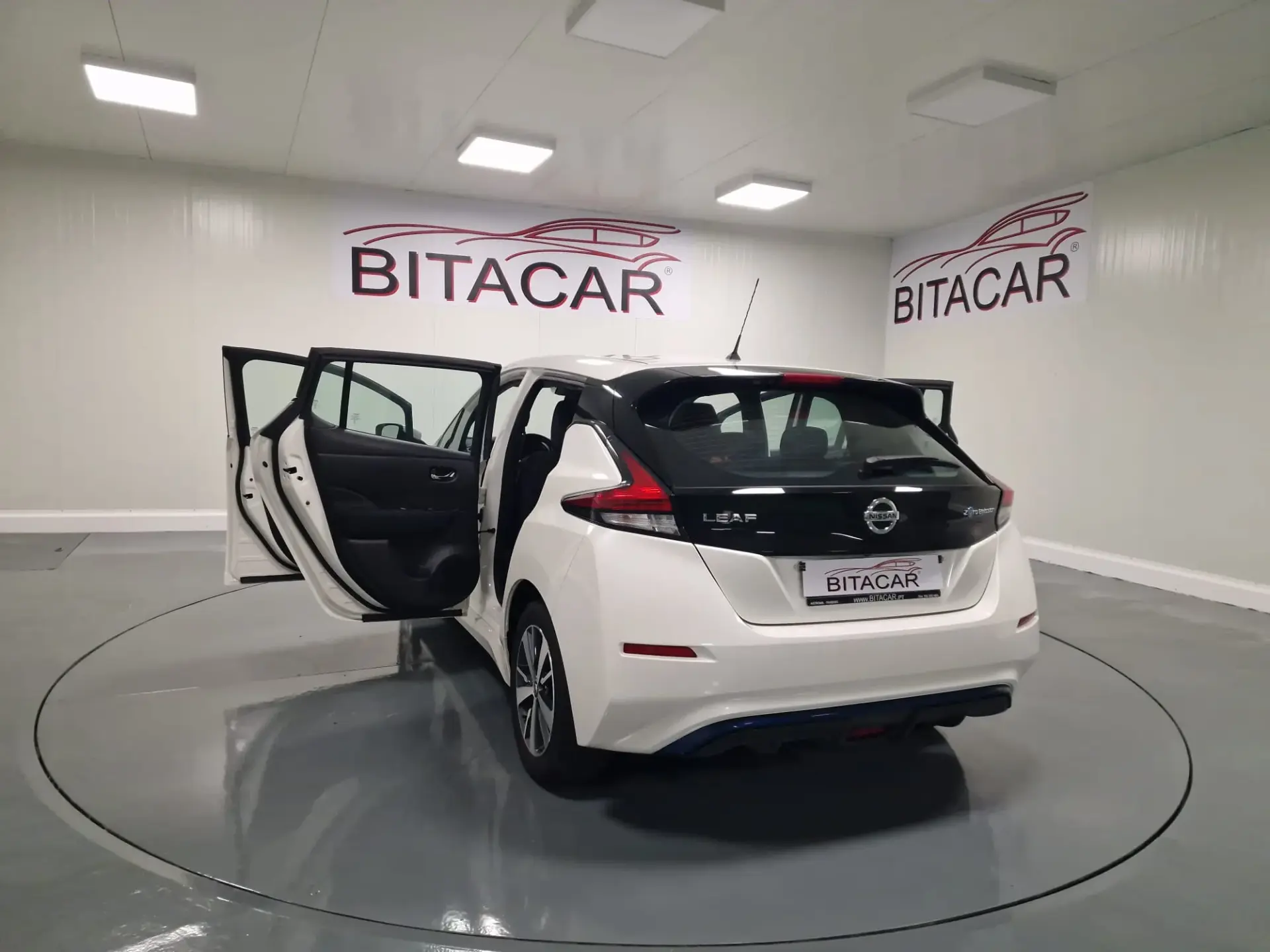 Nissan Leaf Acenta Access 4