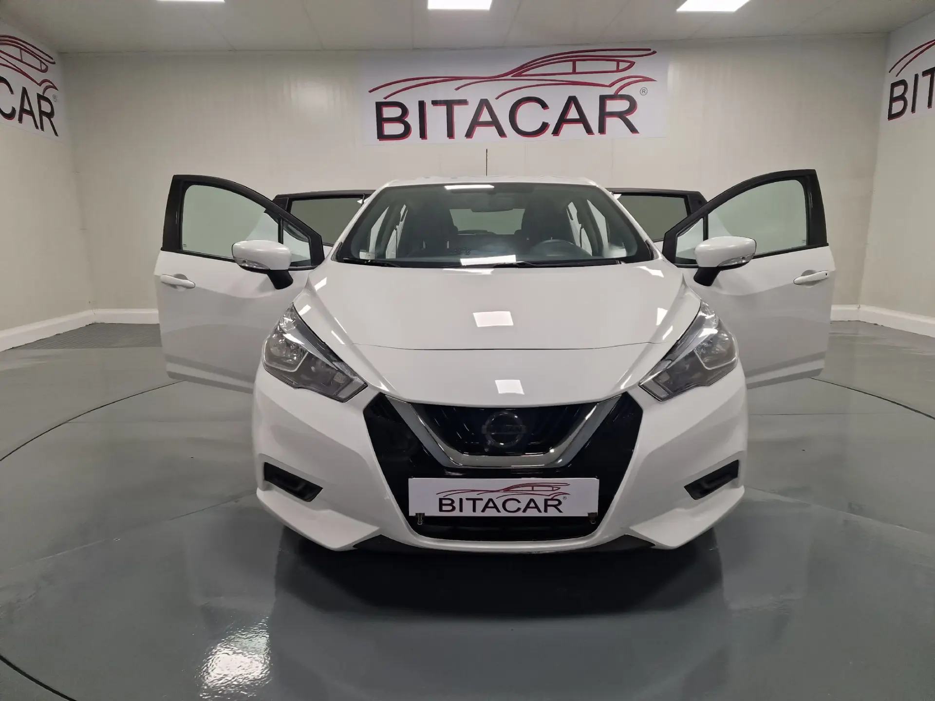 Nissan Micra 1.0 IG-T N CONNECTA 14