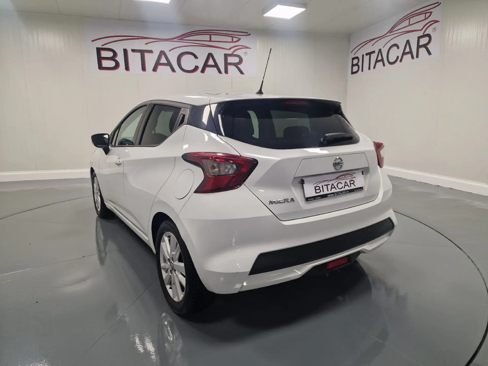 Nissan Micra 1.0 IG-T N CONNECTA 17