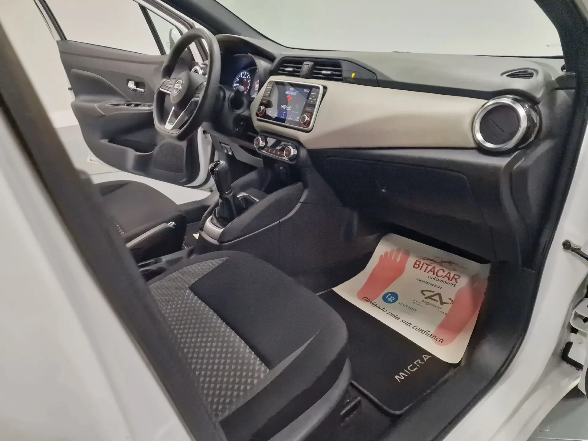 Nissan Micra 1.0 IG-T N CONNECTA 42