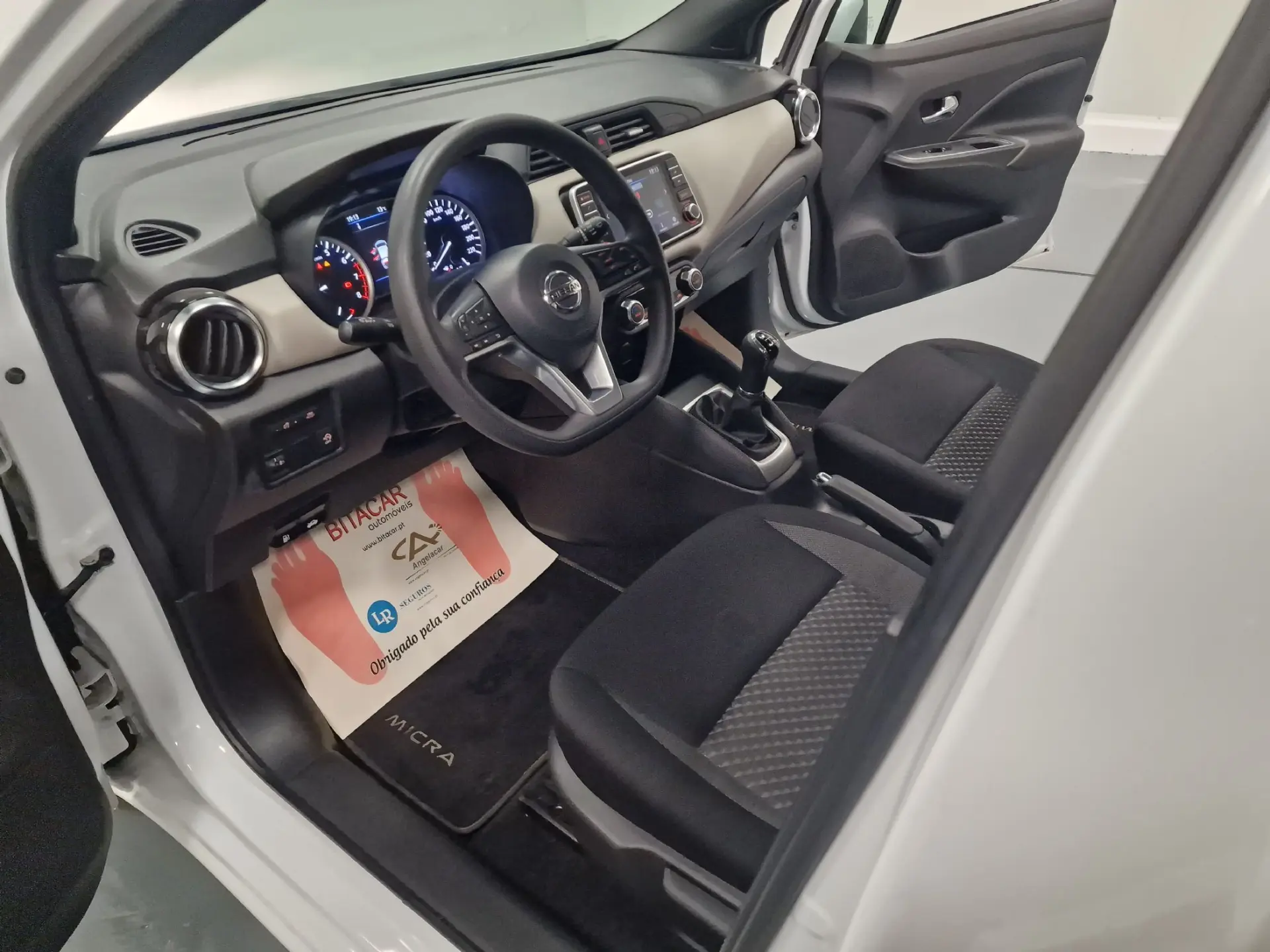 Nissan Micra 1.0 IG-T N CONNECTA 48