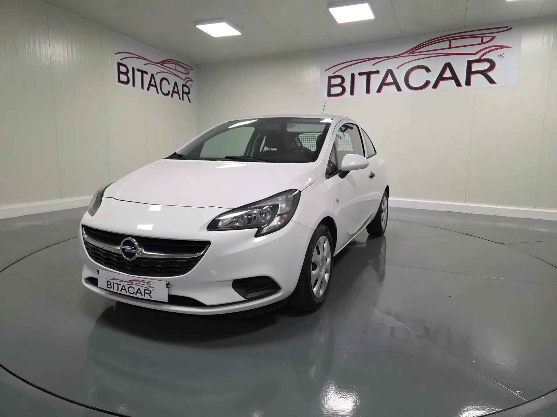 Opel Corsa 1.3 CDTI VAN IVA DEDUTÍVEL 13