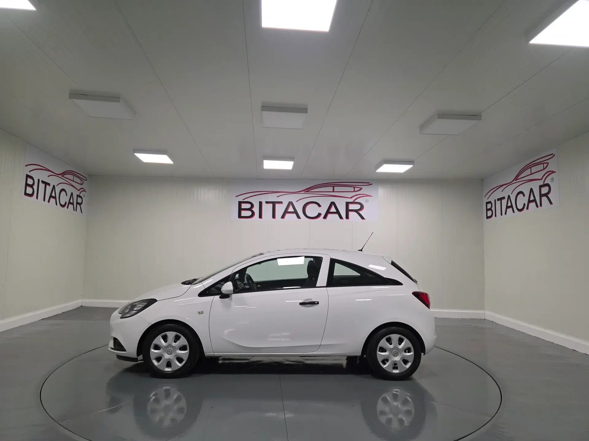 Opel Corsa 1.3 CDTI VAN IVA DEDUTÍVEL 16