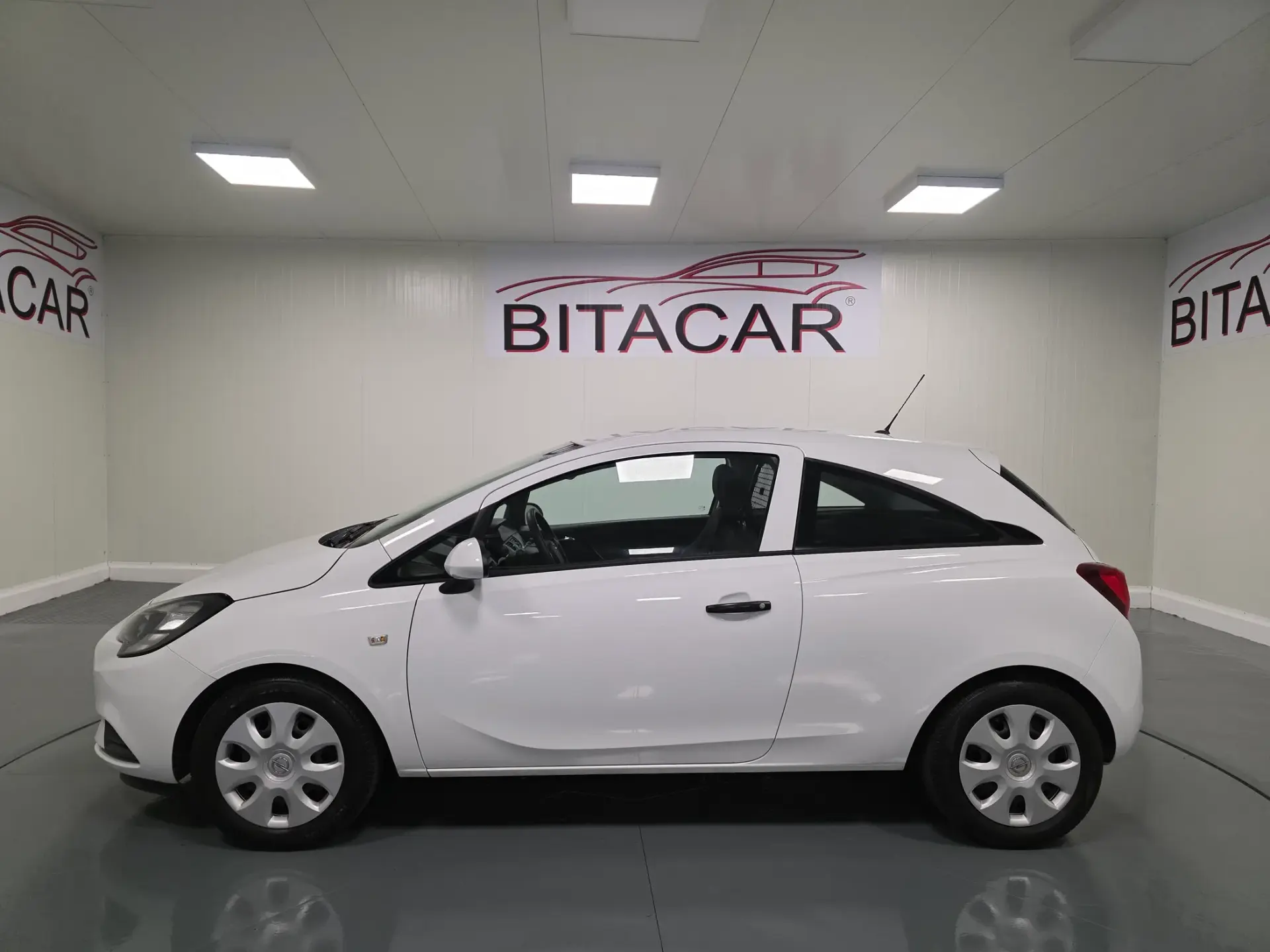 Opel Corsa 1.3 CDTI VAN IVA DEDUTÍVEL 17