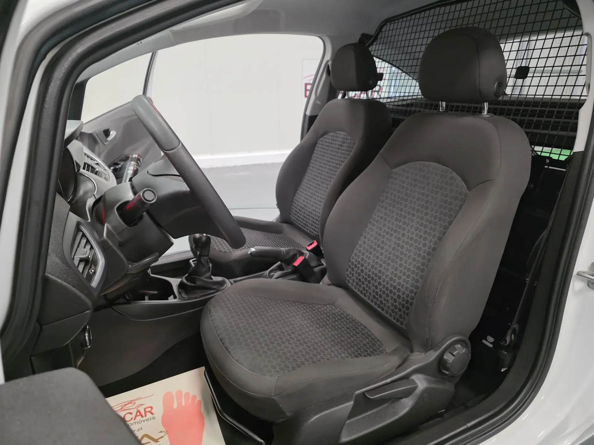 Opel Corsa 1.3 CDTI VAN IVA DEDUTÍVEL 51