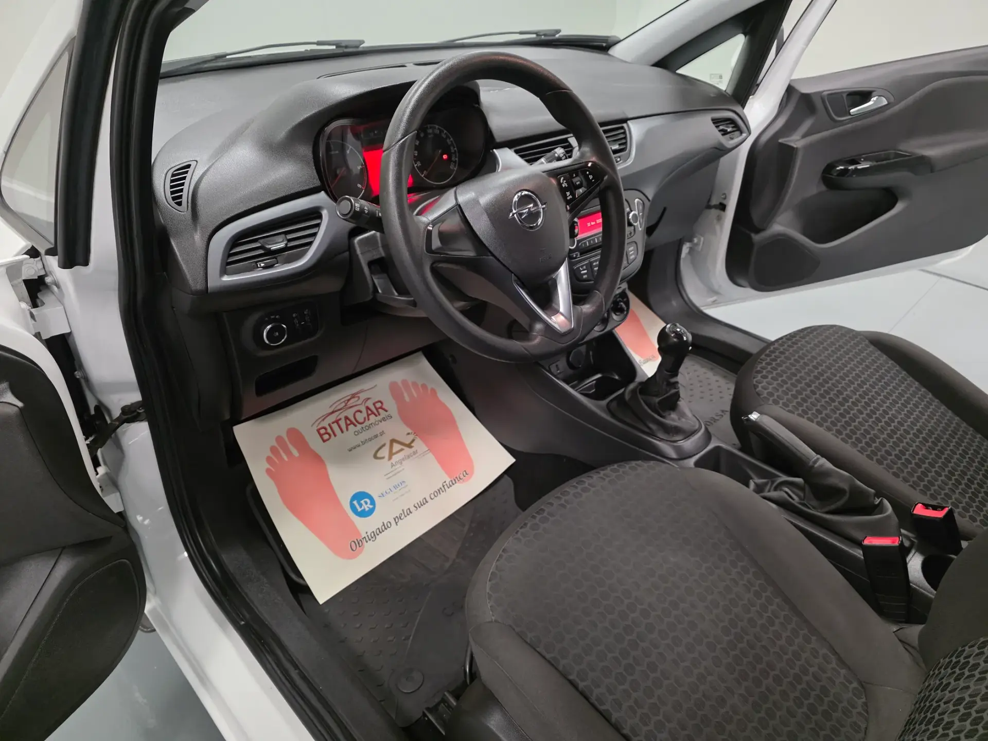 Opel Corsa 1.3 CDTI VAN IVA DEDUTÍVEL 54